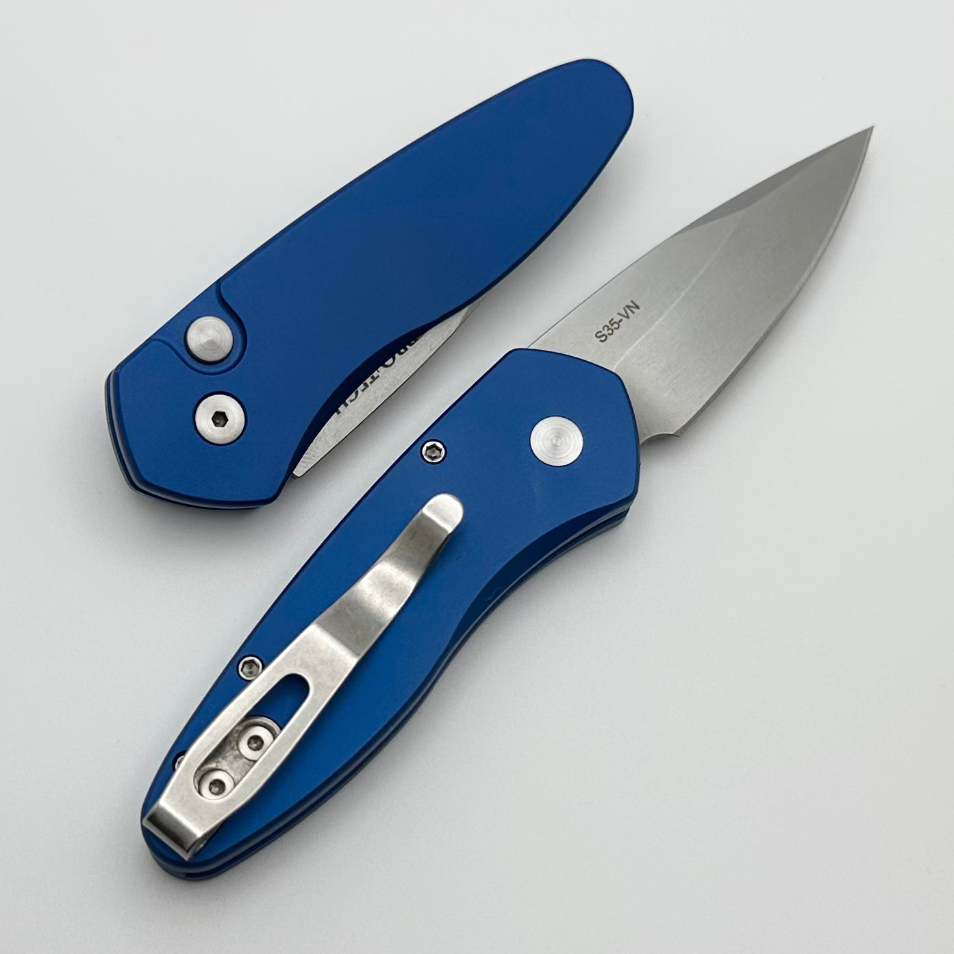 Ultimate Pro-Tech Sprint Knife: Premium Blue Handle & Stonewash Finish