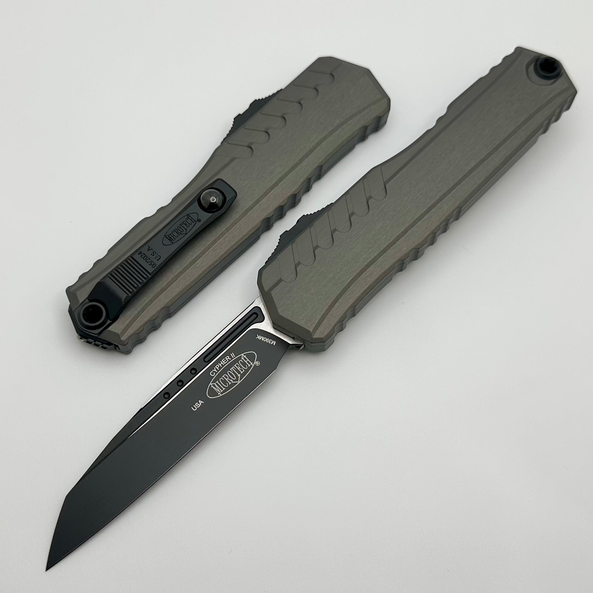 Microtech Cypher II Premium Tactical Knife - Natural Clear S/E