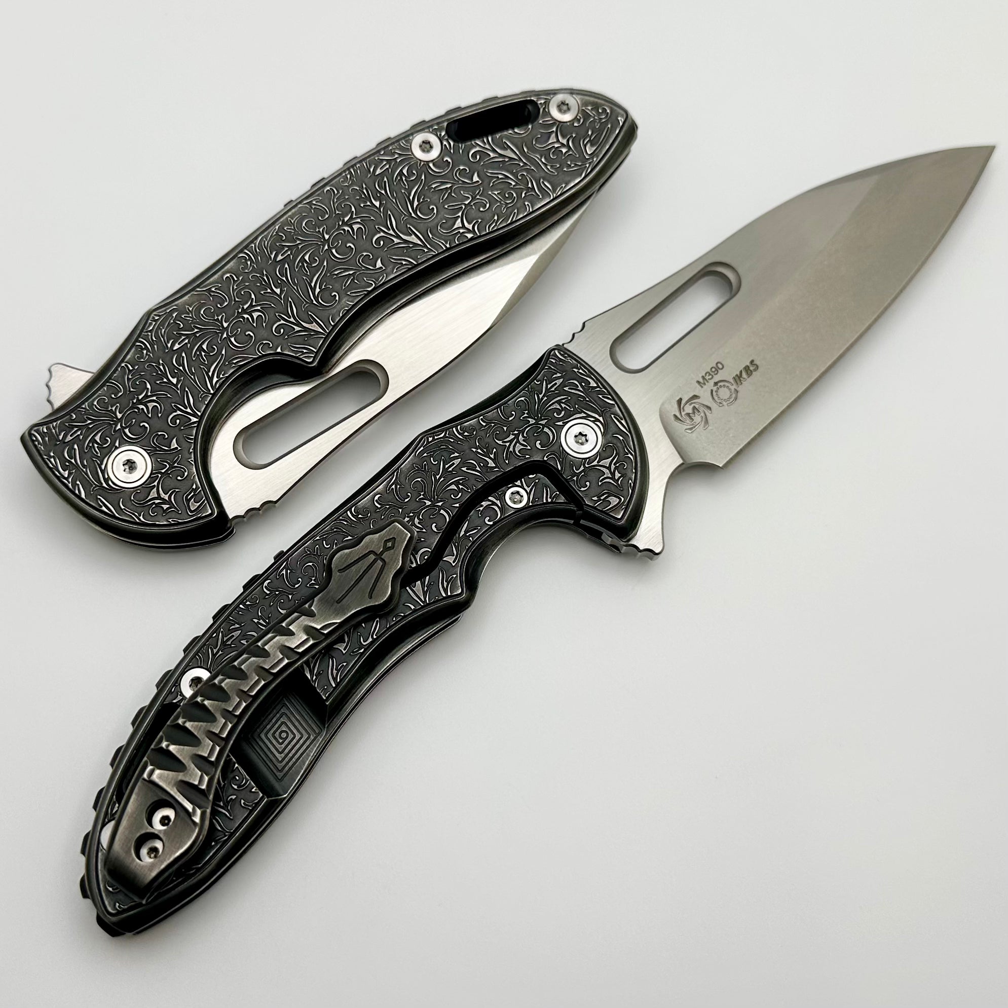 Mechforce Knives Sentry Rick Lala Collab - Premium PVD Black Scroll Titanium & M390 Blade