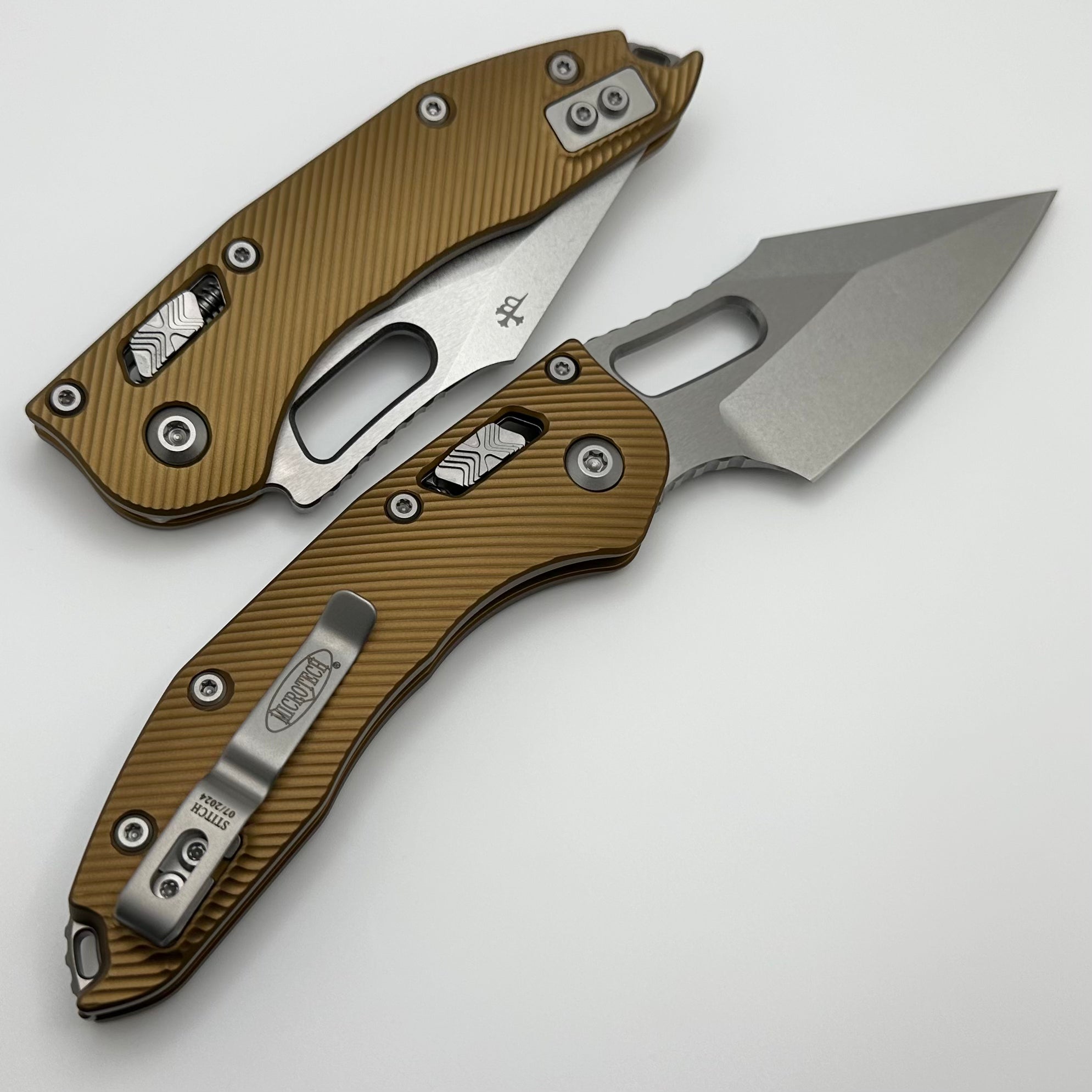 Microtech Stitch RAM LOK Manual Knife - Premium Tan Aluminum Handle & M390MK Blade
