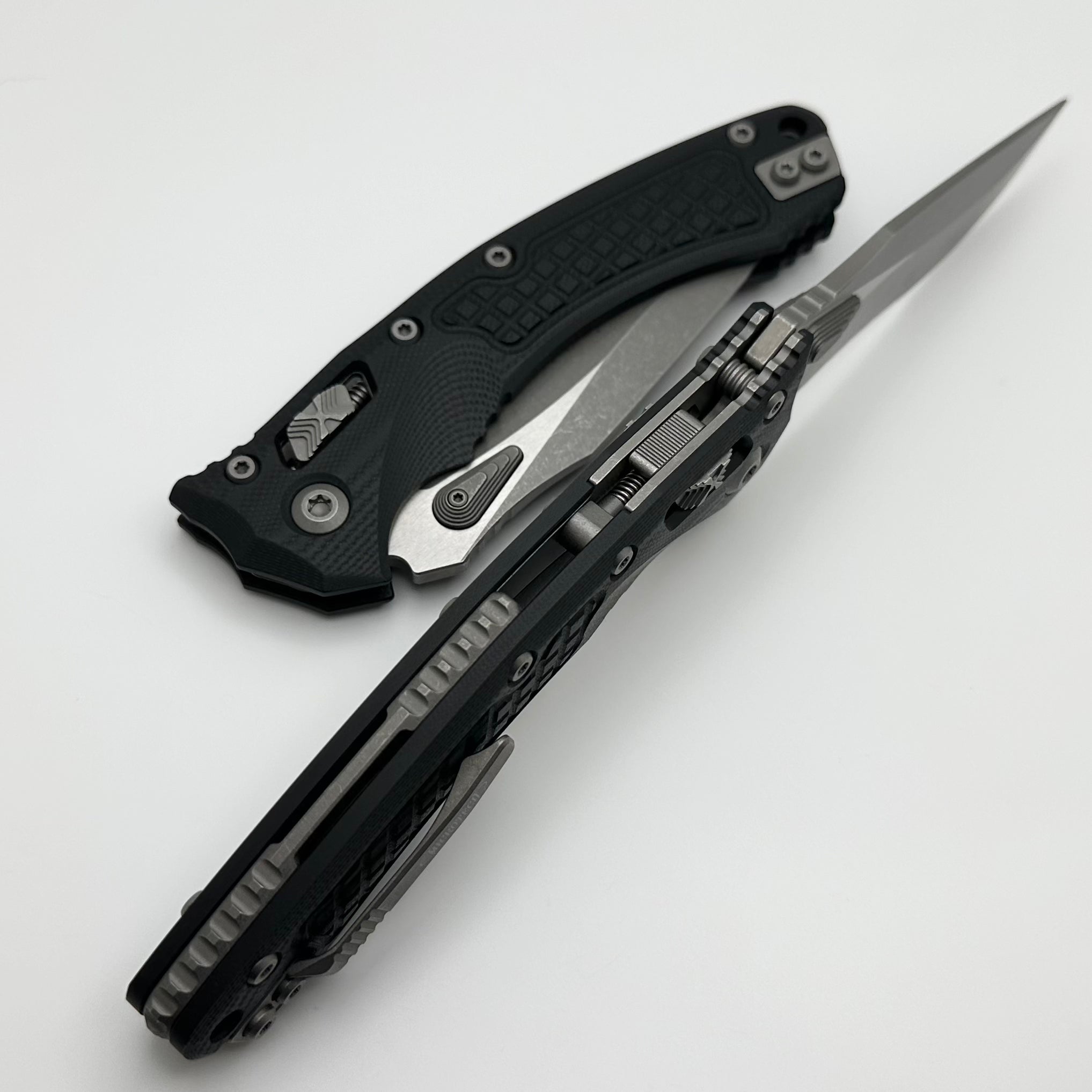 Microtech Amphibian RAM LOK Tactical Knife - Premium Black Frag G-10 Handle & Apocalyptic M390MK Blade