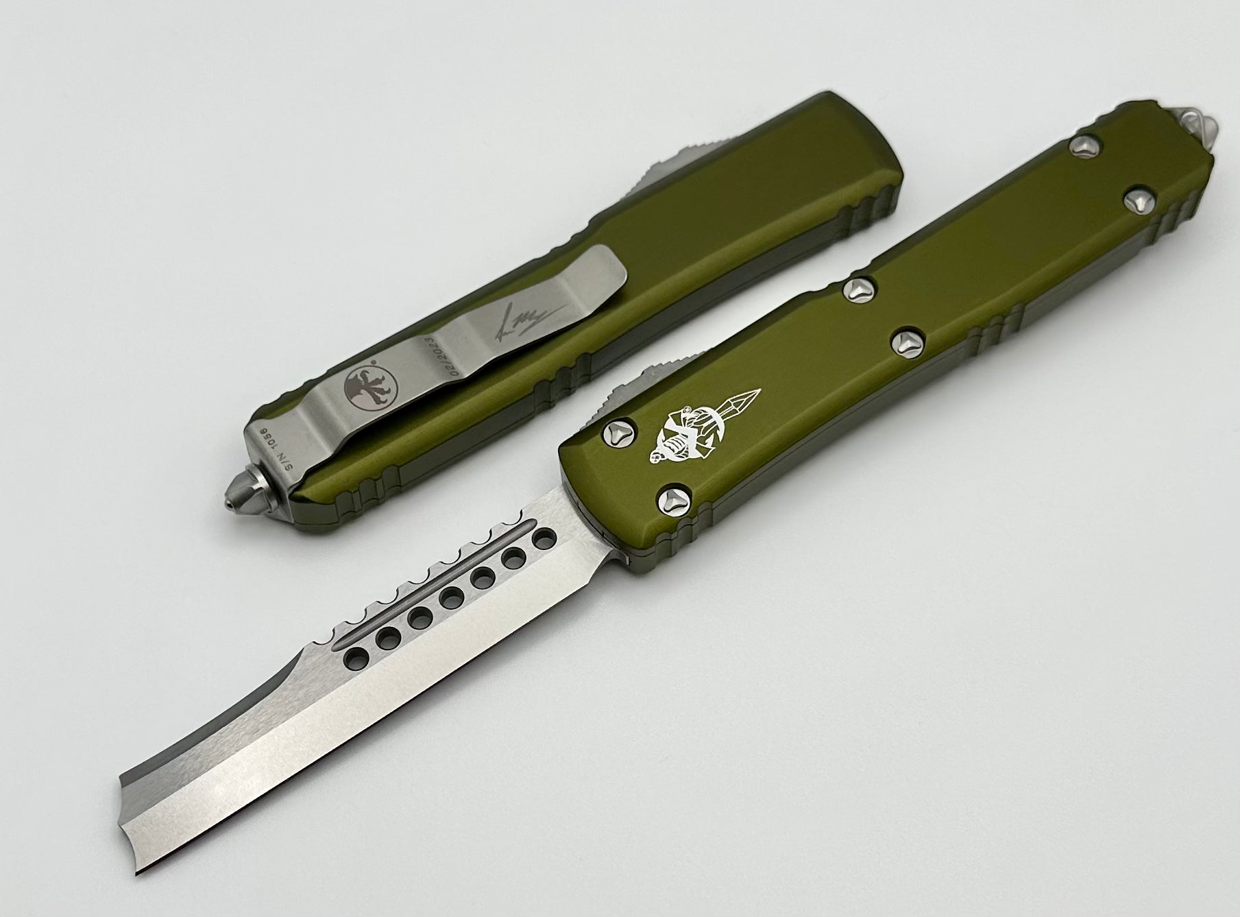 Premium Microtech Ultratech Hellhound Razor - Stonewash & OD Green Edition