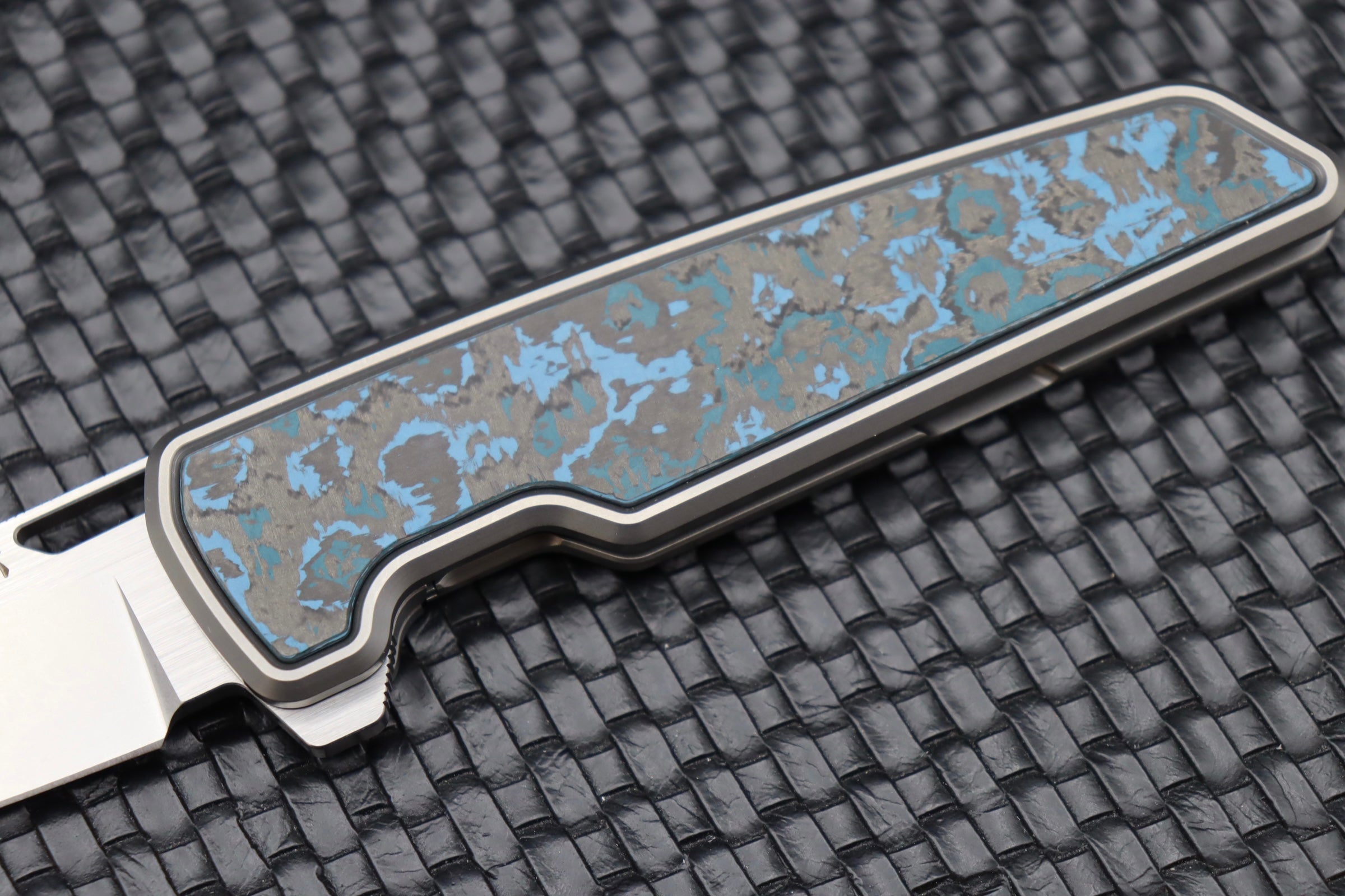 Premium Mechforce M-1 Knife: Arctic Storm Fat Carbon & M390 Steel