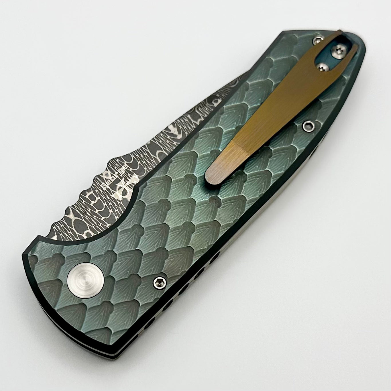 Pro-Tech SBR Short Bladed Rockeye: Premium Green Double Feather Texture with Bronze Titanium Handle & Abalone Button | Vegas Forge Damascus 2023 Custom 004