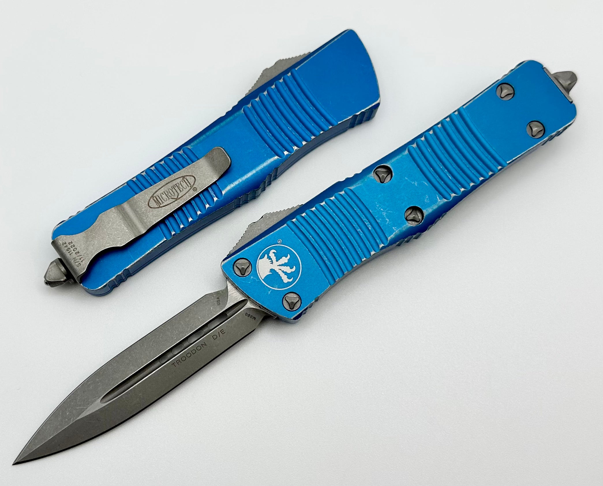 Microtech Troodon Double Edge Standard - Premium Distressed Blue OTF Knife