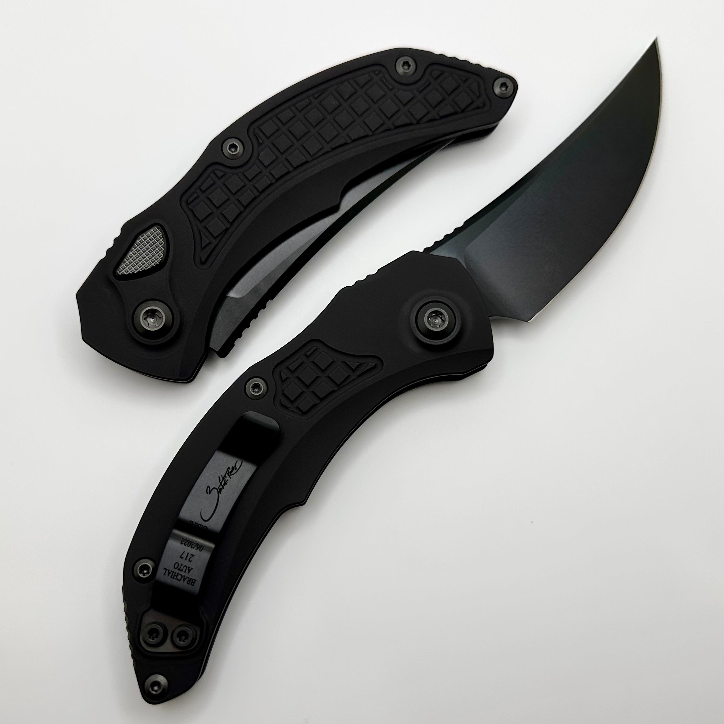 Microtech & Bastinelli Brachial DLC Shadow Signature Series - Premium Automatic Knife