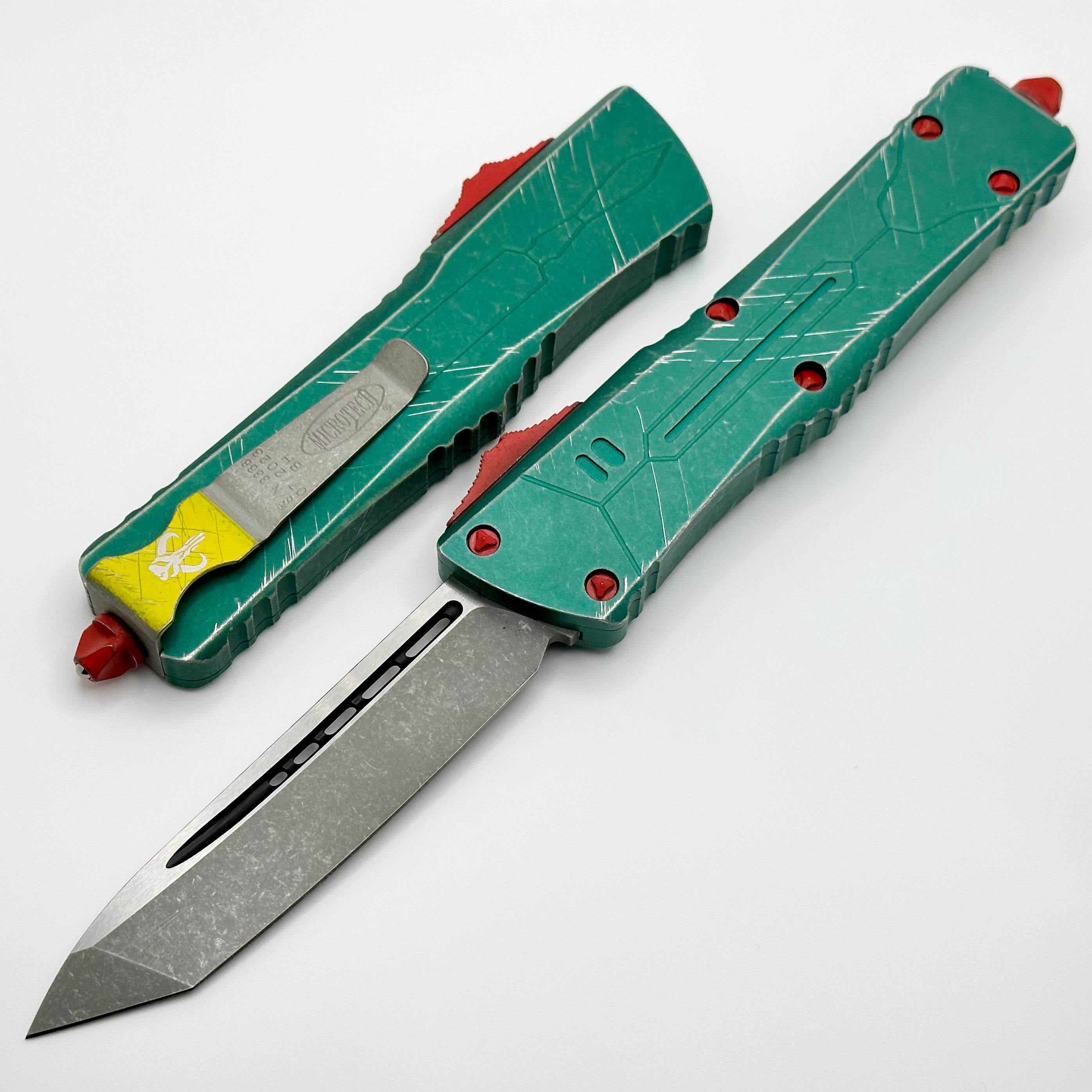 Microtech Combat Troodon Tanto Bounty Hunter - Ultimate Tactical OTF Knife