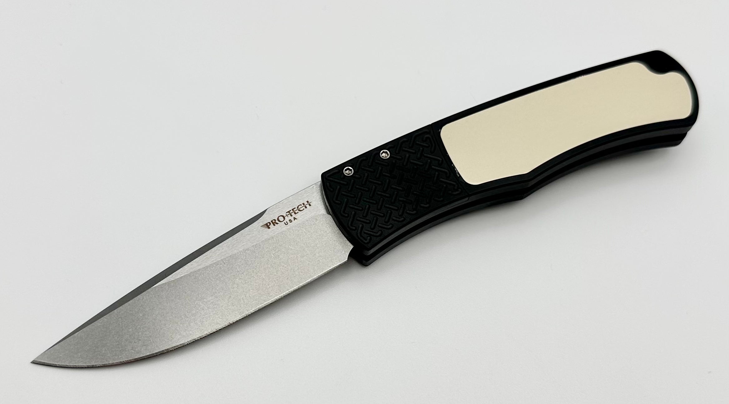 Pro-Tech Whiskers Bolster Release Tuxedo Black - Premium EDC Knife with White Micarta & Stonewash Blade