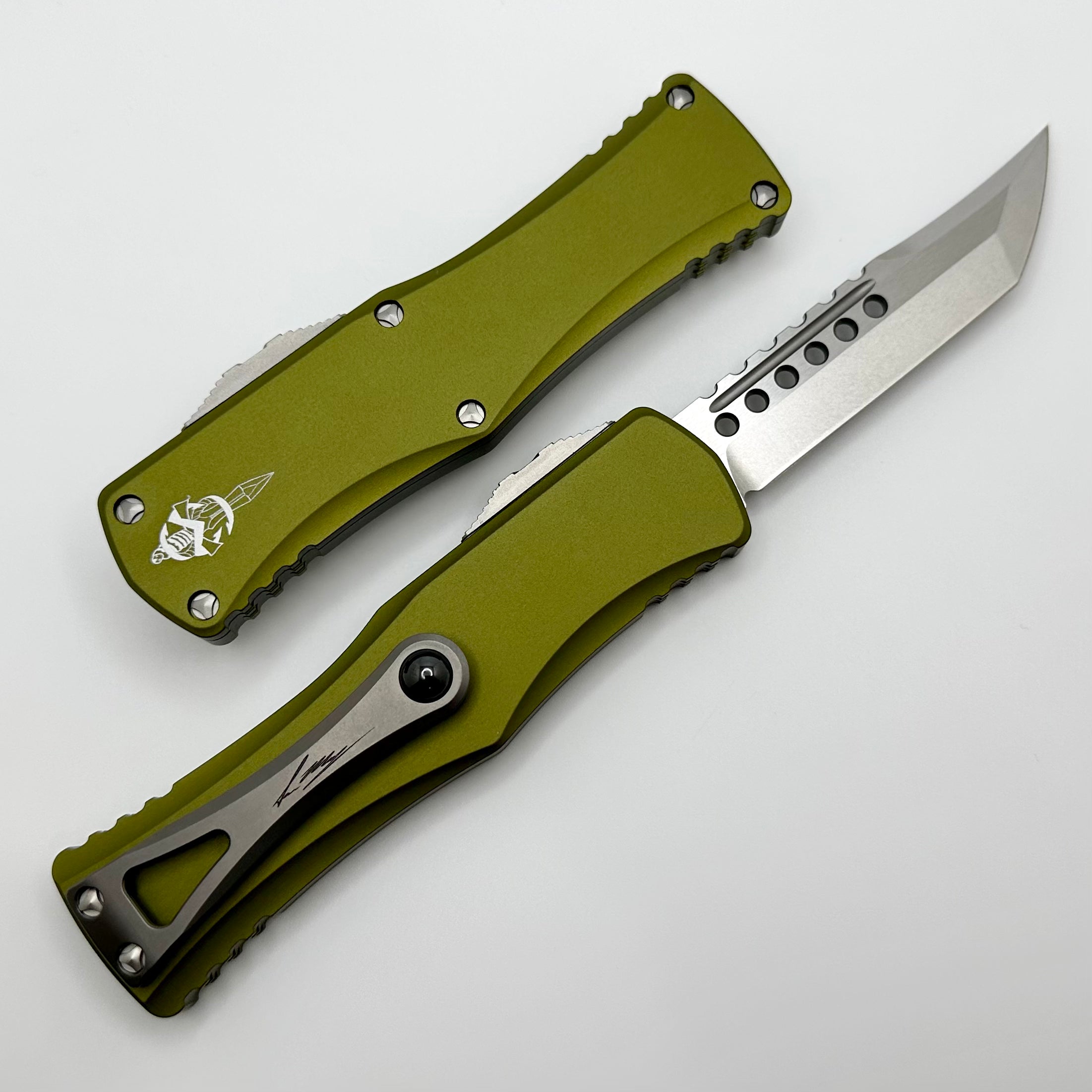 Microtech Hera Hellhound Premium Tactical Knife - Stonewash & OD Green Signature Series