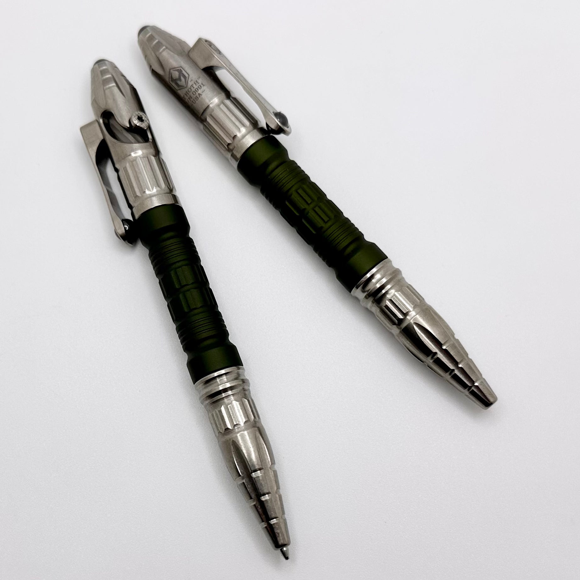 Premium Heretic Knives Thoth Pen - Green Titanium & Aluminum Design