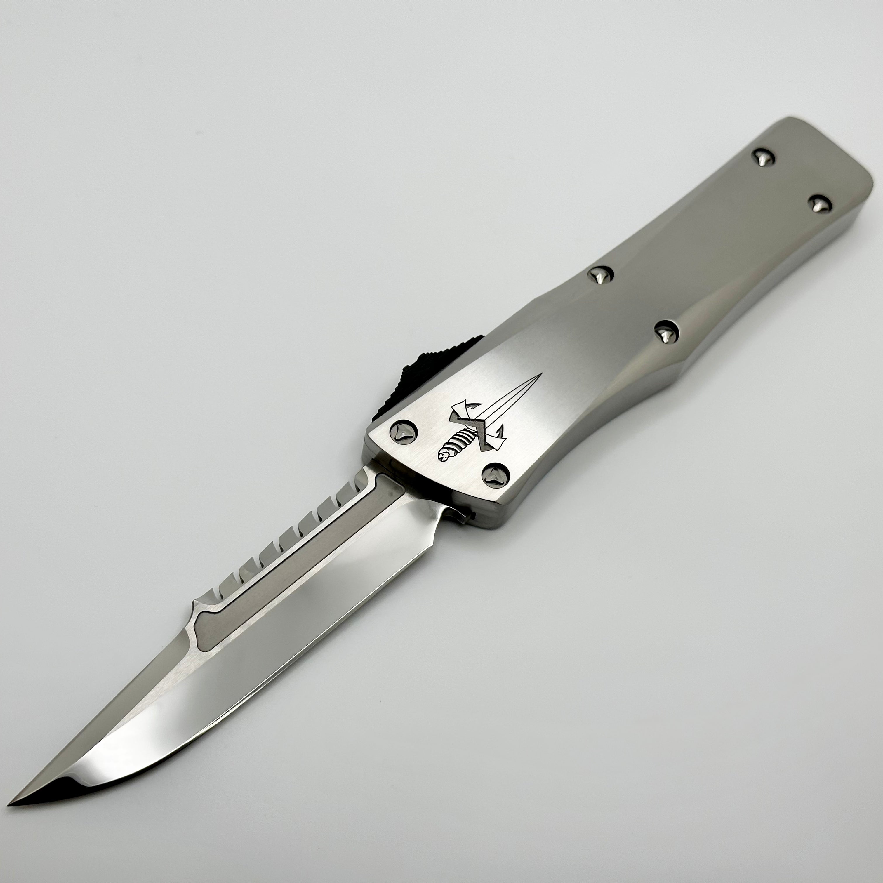 Marfione Custom Combat Troodon Interceptor Knife - Premium Mirror Polish & Carbon Fiber Design