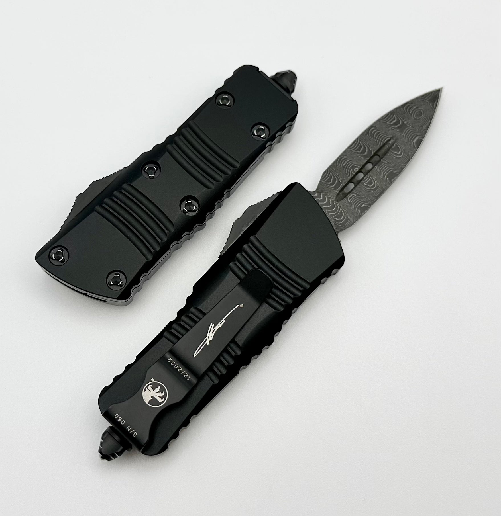 Microtech Mini Troodon Damascus Blade - Ultimate EDC Companion