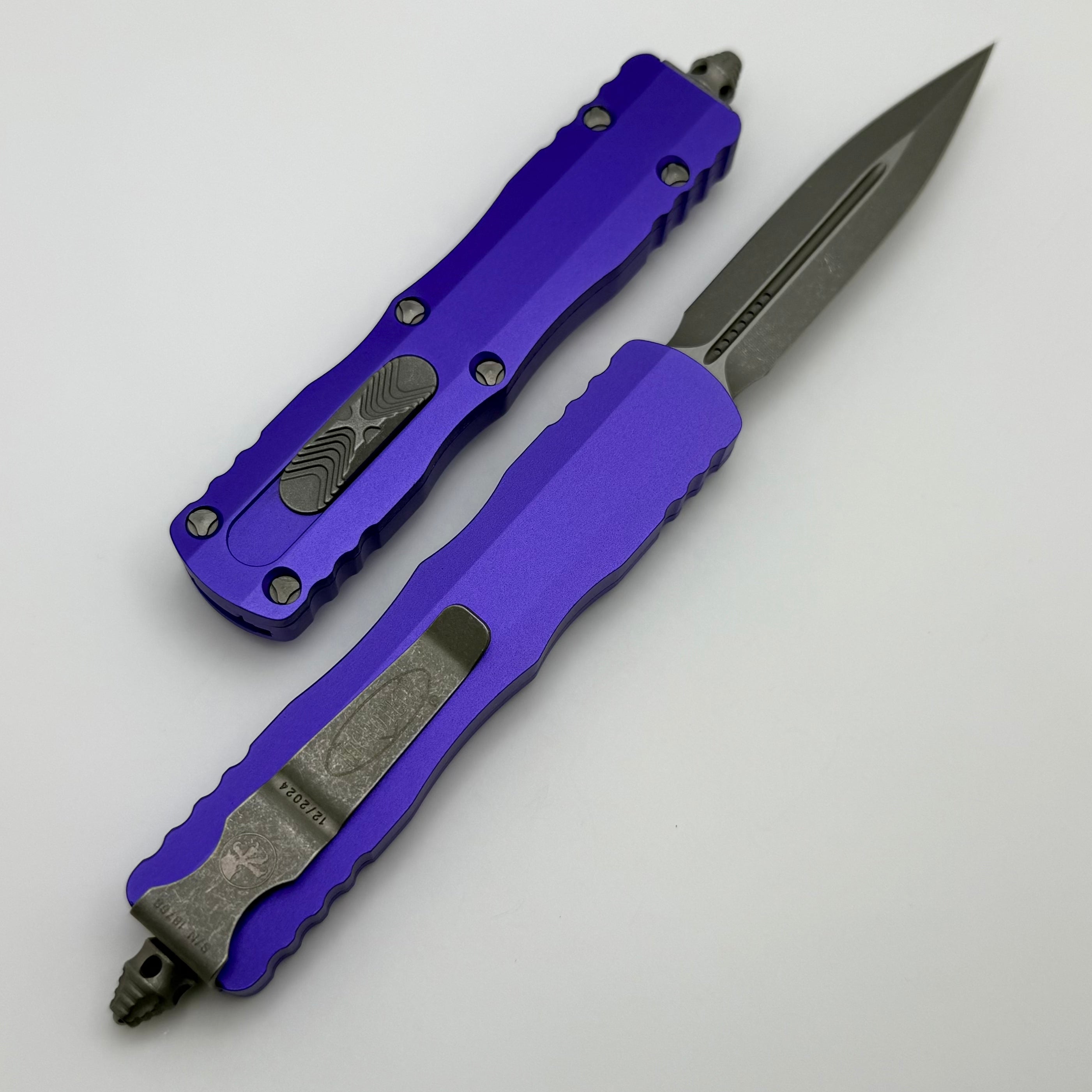 Premium Microtech Dirac D/E Apocalyptic Knife - Purple Finish