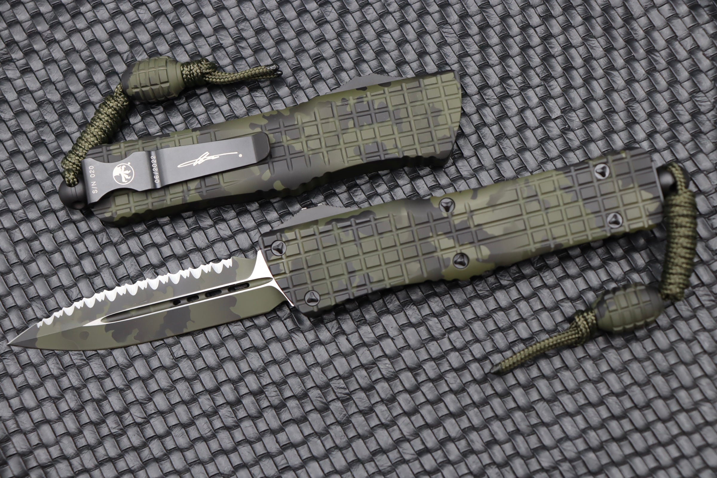 Microtech Combat Troodon OD Green Frag Camo - Premium Tactical OTF Knife with Double Edge Full Serration