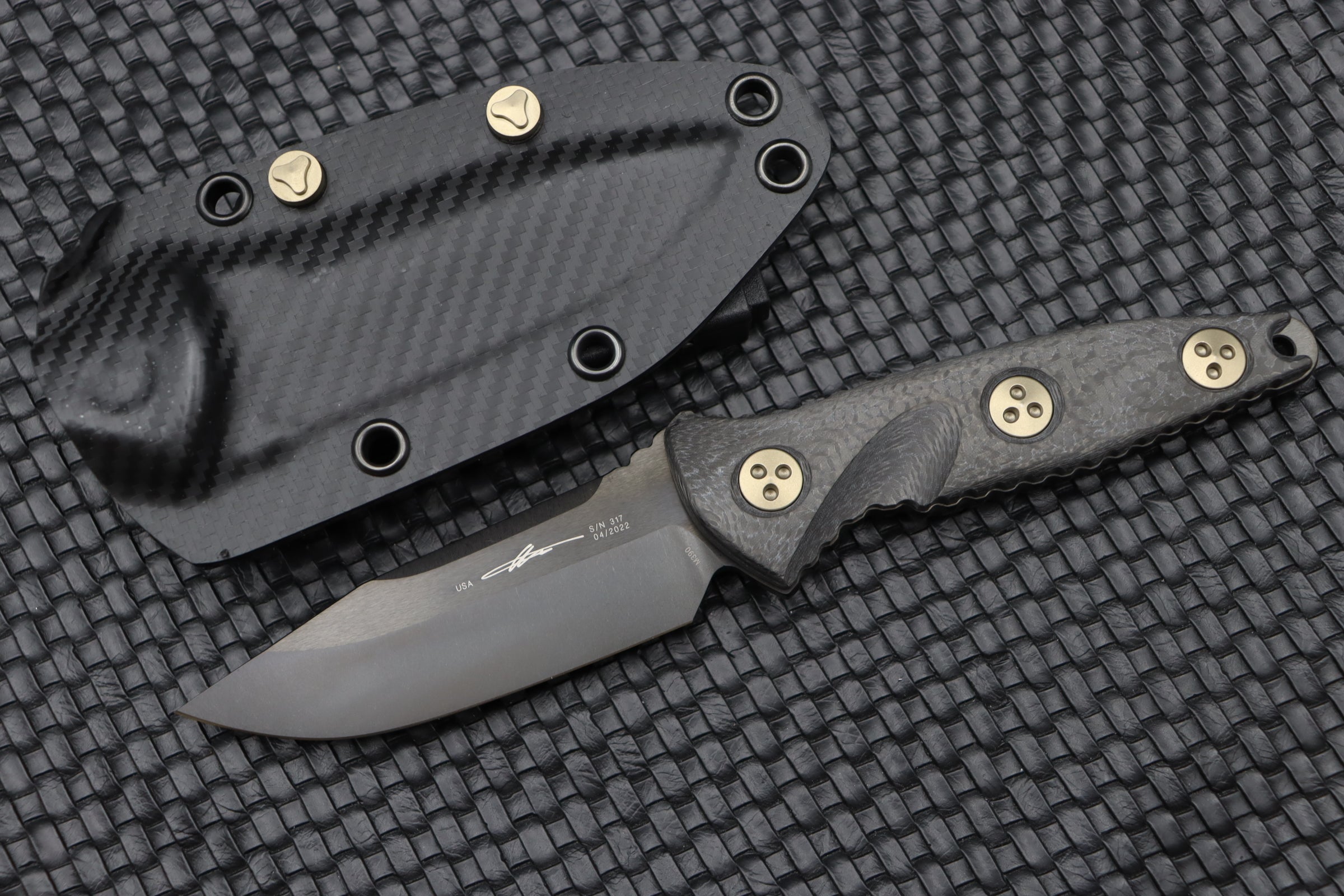 Microtech Socom Alpha Mini Tactical Knife - Black DLC & Carbon Fiber