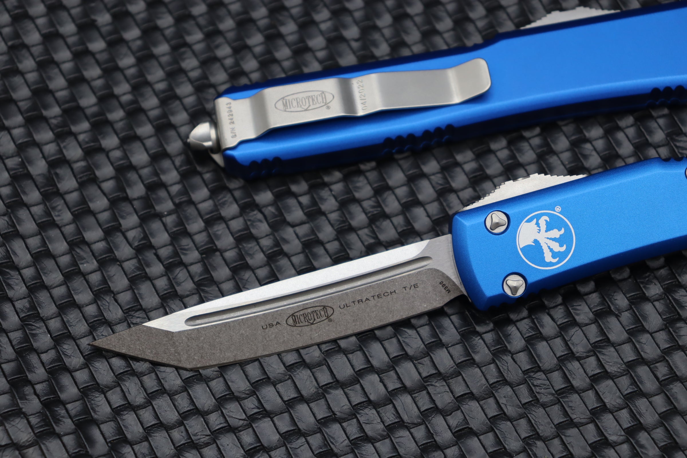 Microtech Ultratech Tanto Stonewash Blue - Premium Tactical OTF Knife