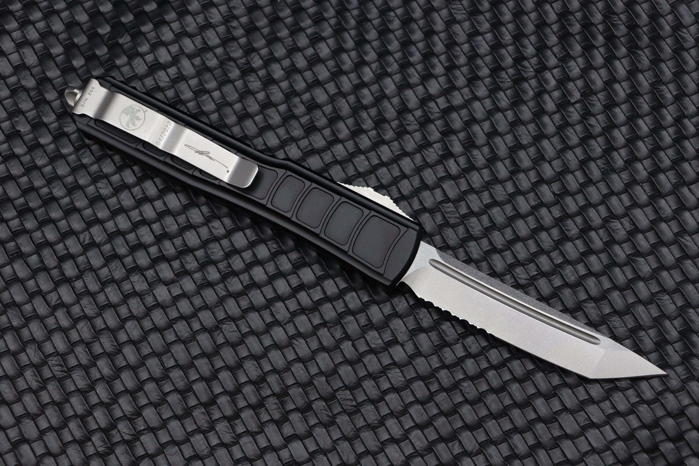 Microtech Ultratech II Tanto Signature Series - Premium Stonewash & Black Partial Serrated Knife