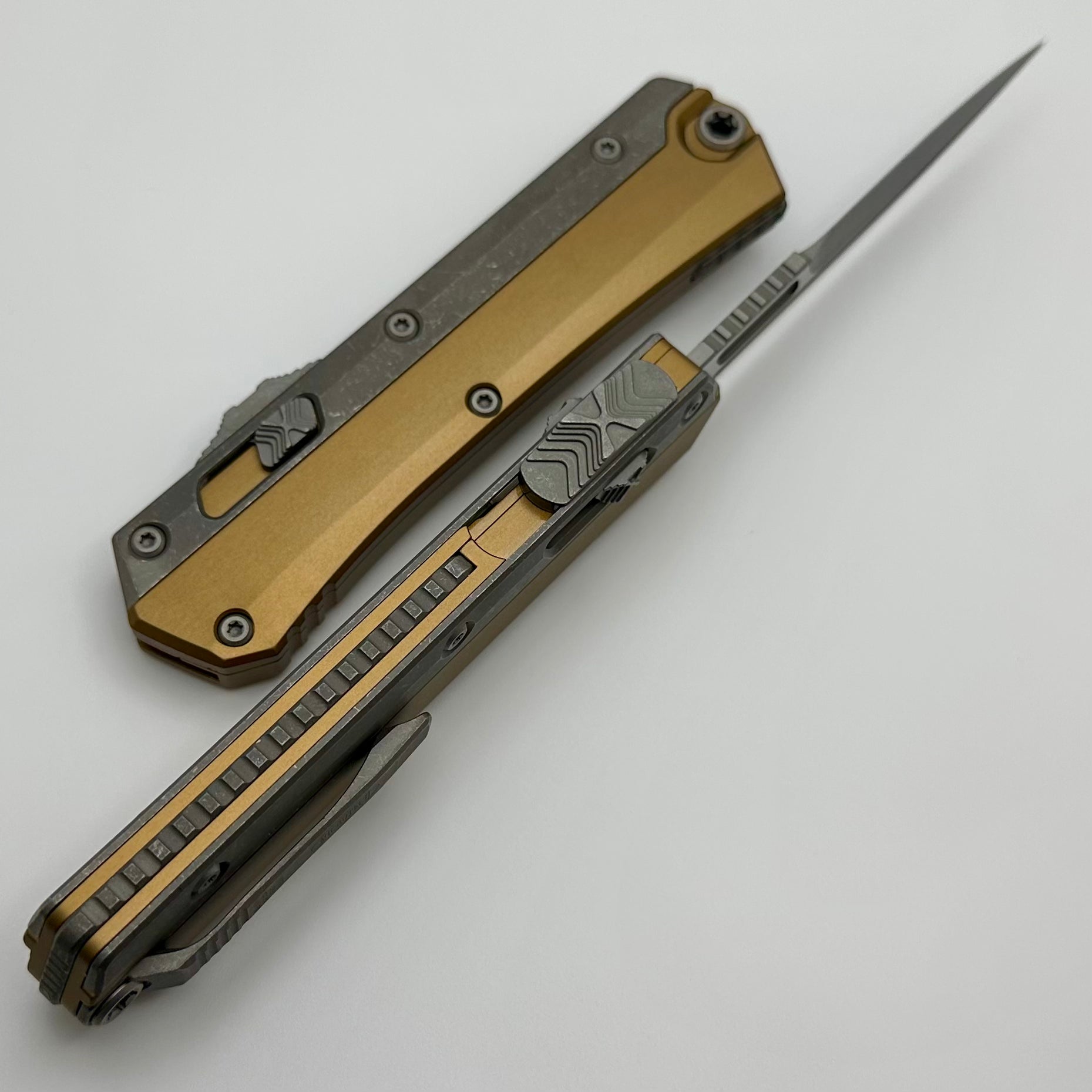 Microtech Glykon Apocalyptic Standard Bayonet - Premium Tactical Knife with Tan Handle