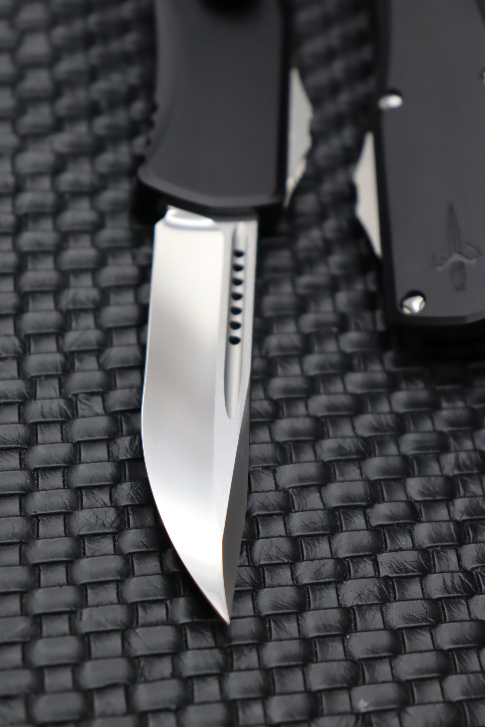 Premium Marfione Hera Prototype: Dual-Tone Diamond Wash Blade & Black Aluminum Handle