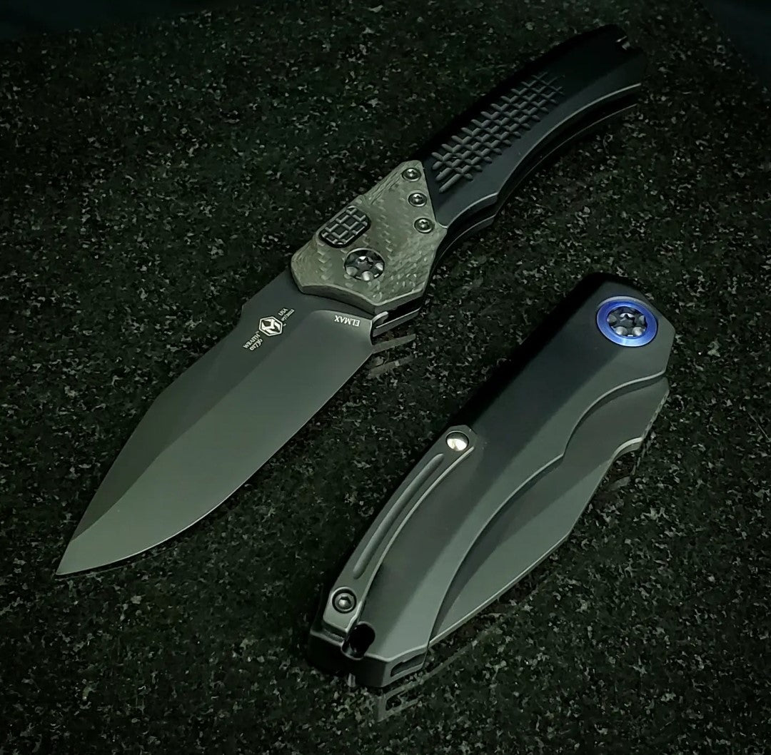 Premium Heretic Knives Wraith Auto: Carbon Fiber Bolster & Black Handle with Blue Pivot Collar