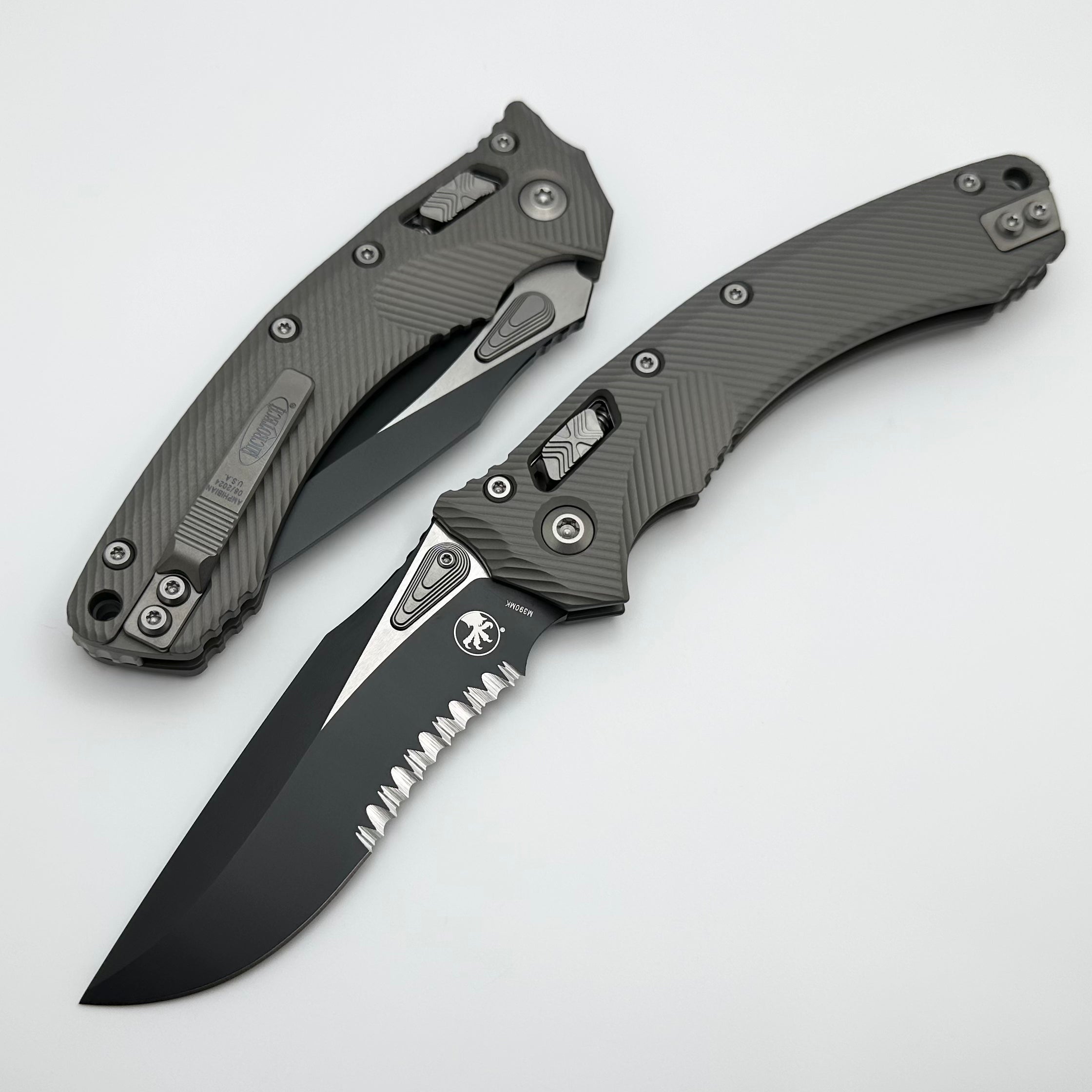 Premium Microtech Amphibian RAM LOK Knife - Clear Fluted Aluminum & Black Serrated M390MK Blade