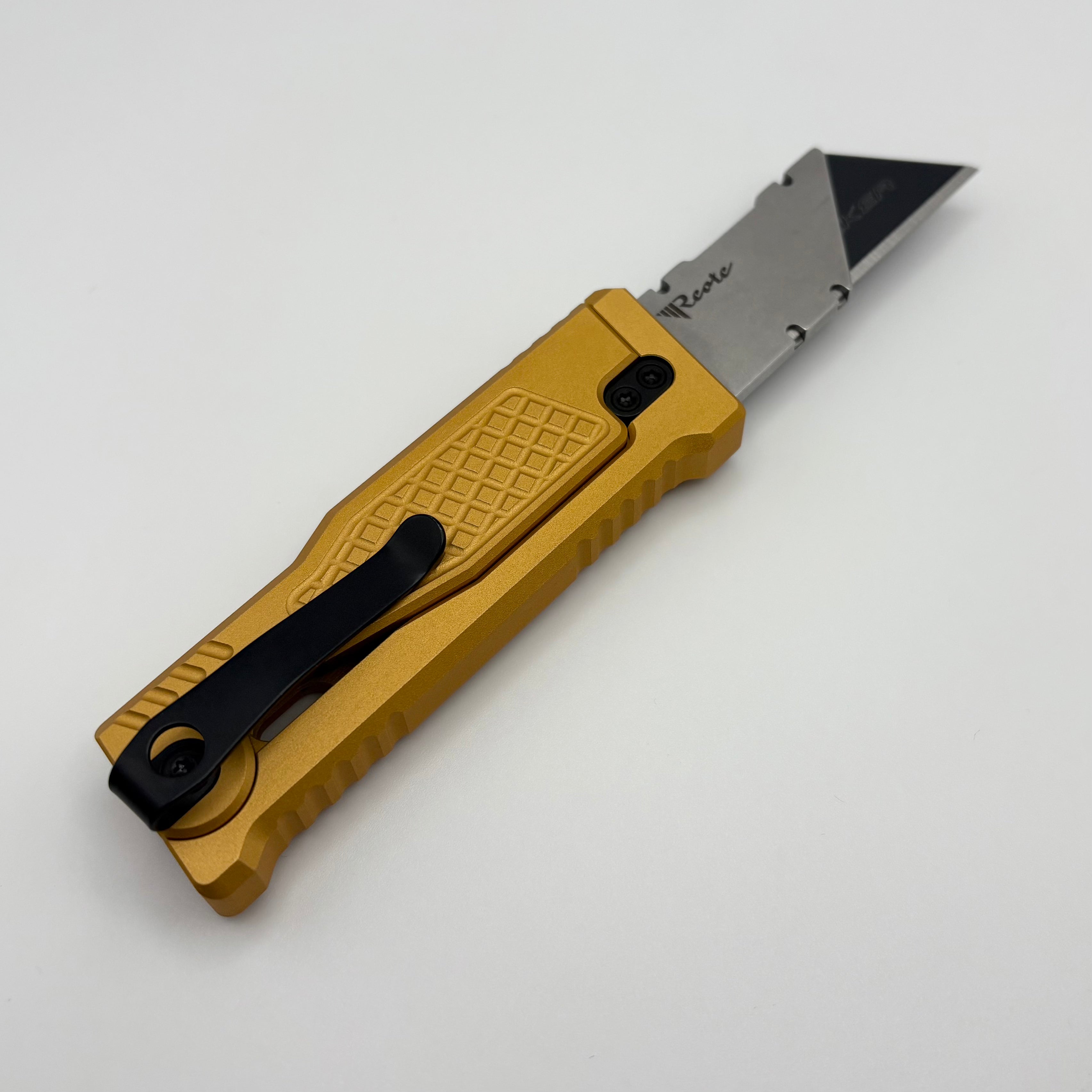 Premium Pre-Owned Reate EXO-U Utility Knife with Diamond Pattern Yellow Aluminum Handle