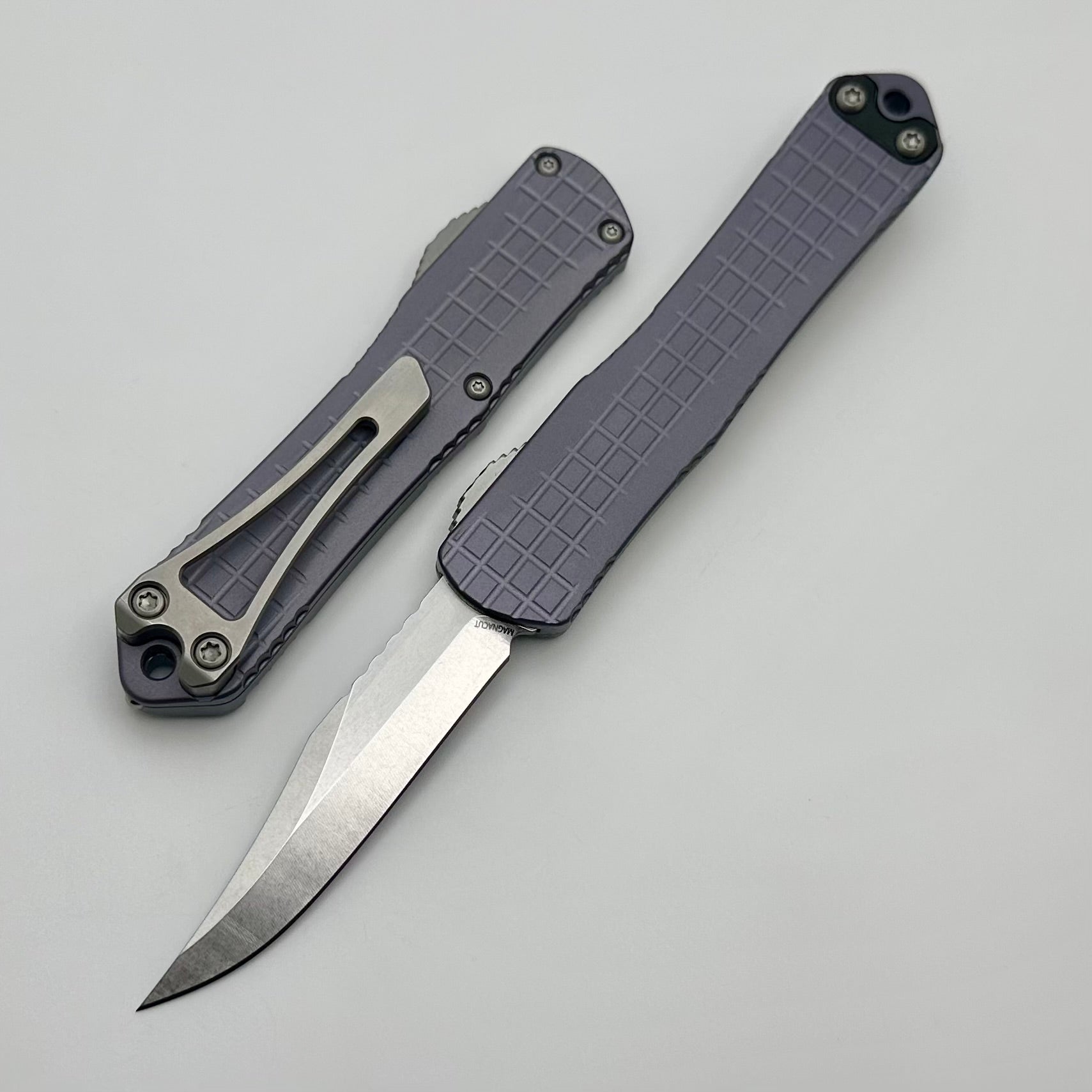 Heretic Knives Manticore S: Premium Compact OTF Bowie with MagnaCut Blade