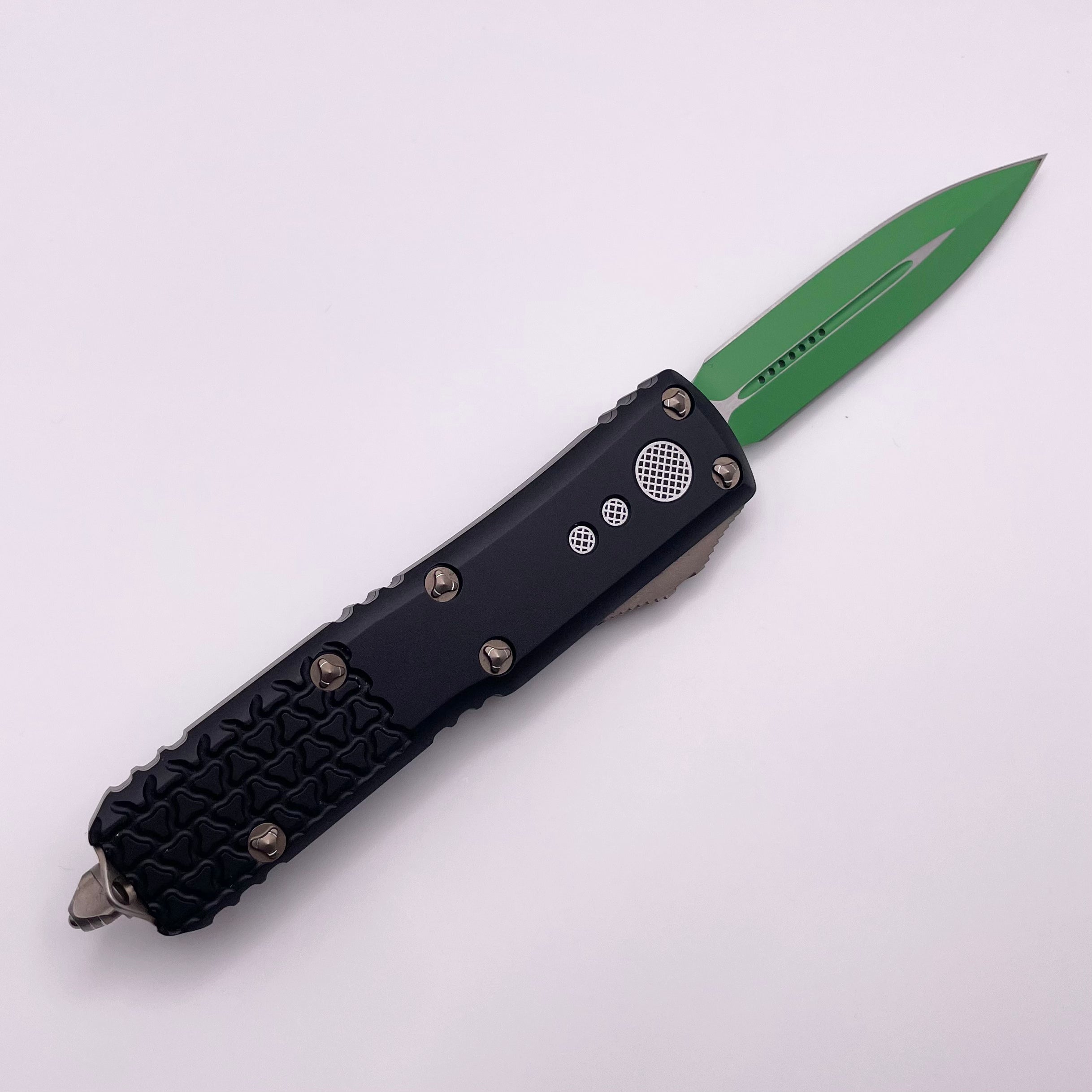 Premium Pre-Owned Microtech UTX-85 Jedi Master: Compact Tactical Knife with M390 Blade