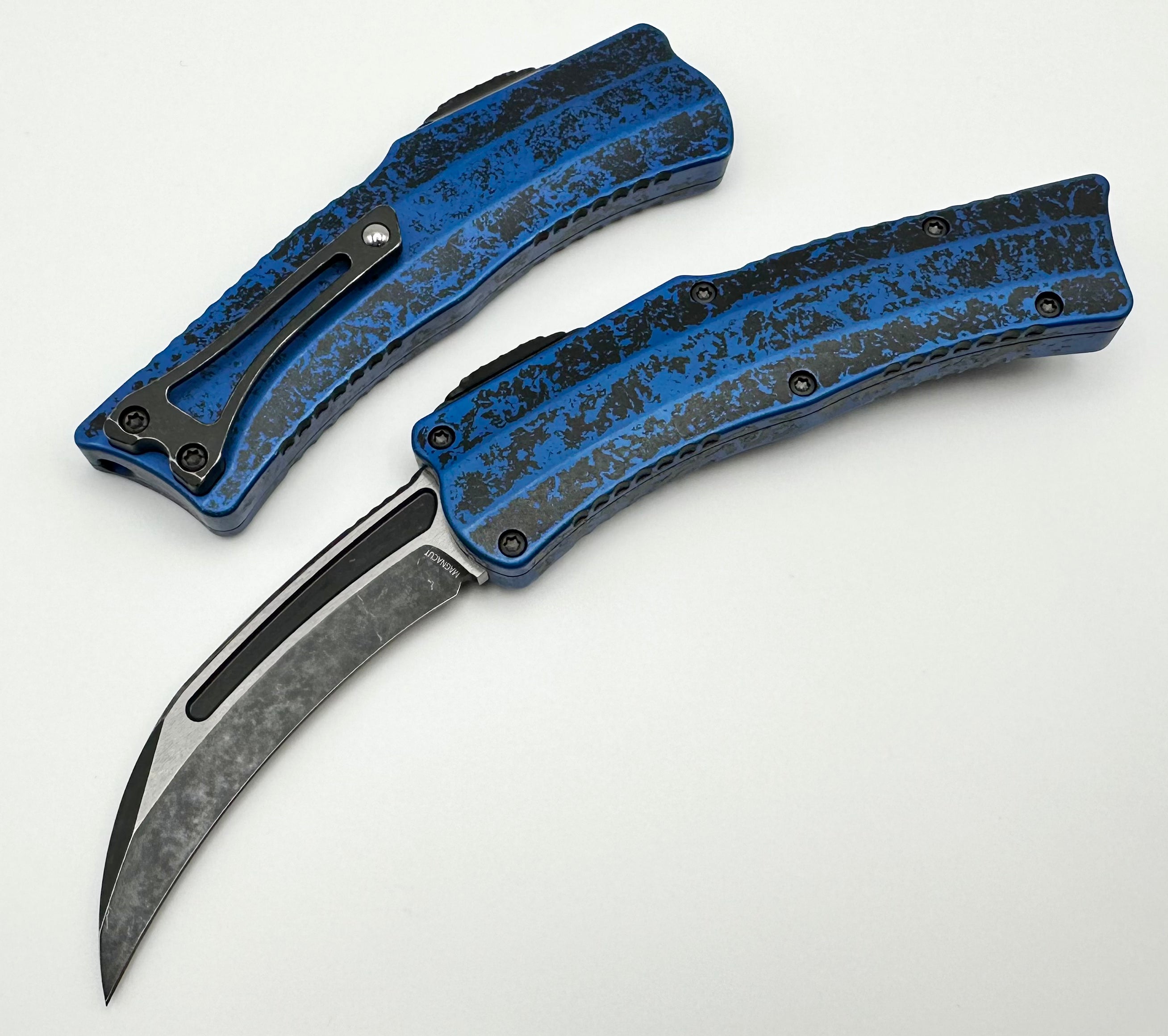 Heretic ROC Premium Tactical Knife - Battle Black Two Tone Magnacut & Breakthrough Blue Handle