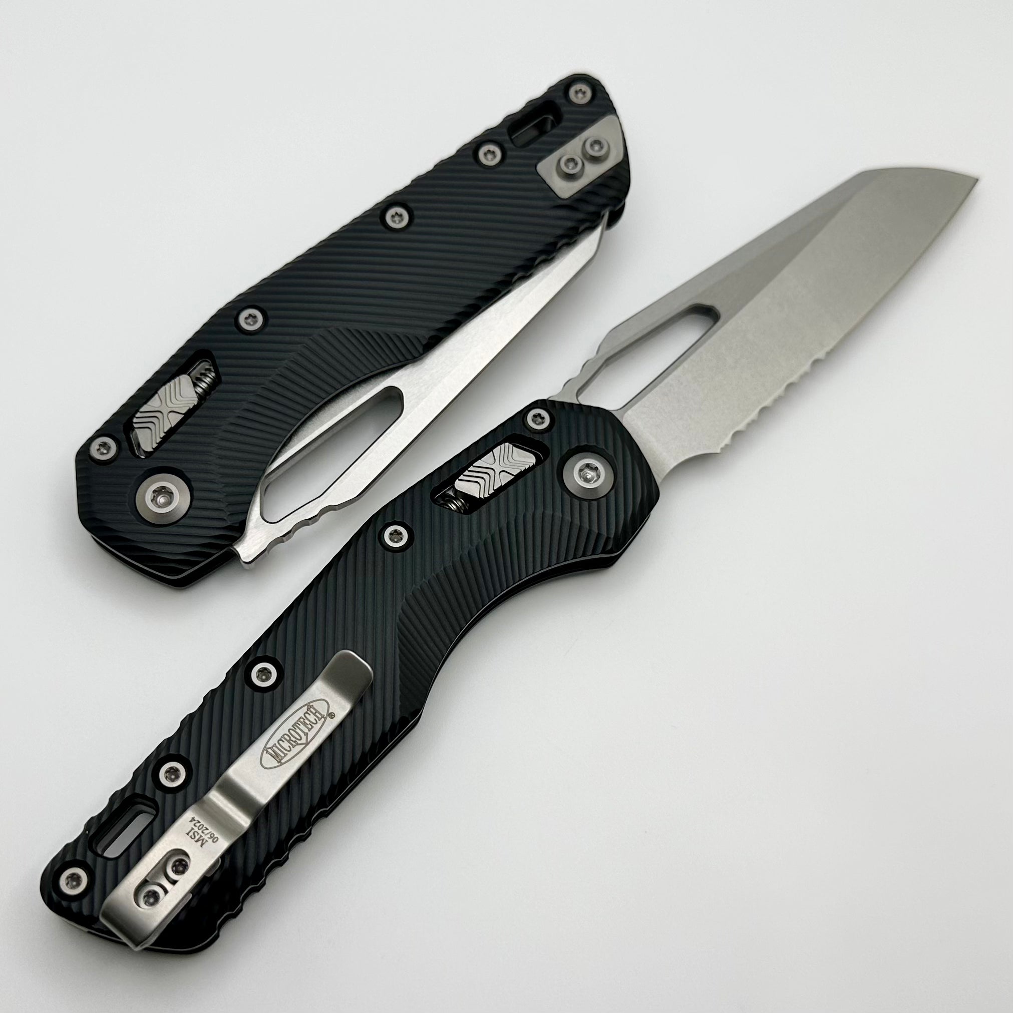 Microtech MSI RAM LOK Premium Folding Knife - Black Fluted Aluminum, Partial Serrated, M390MK Steel