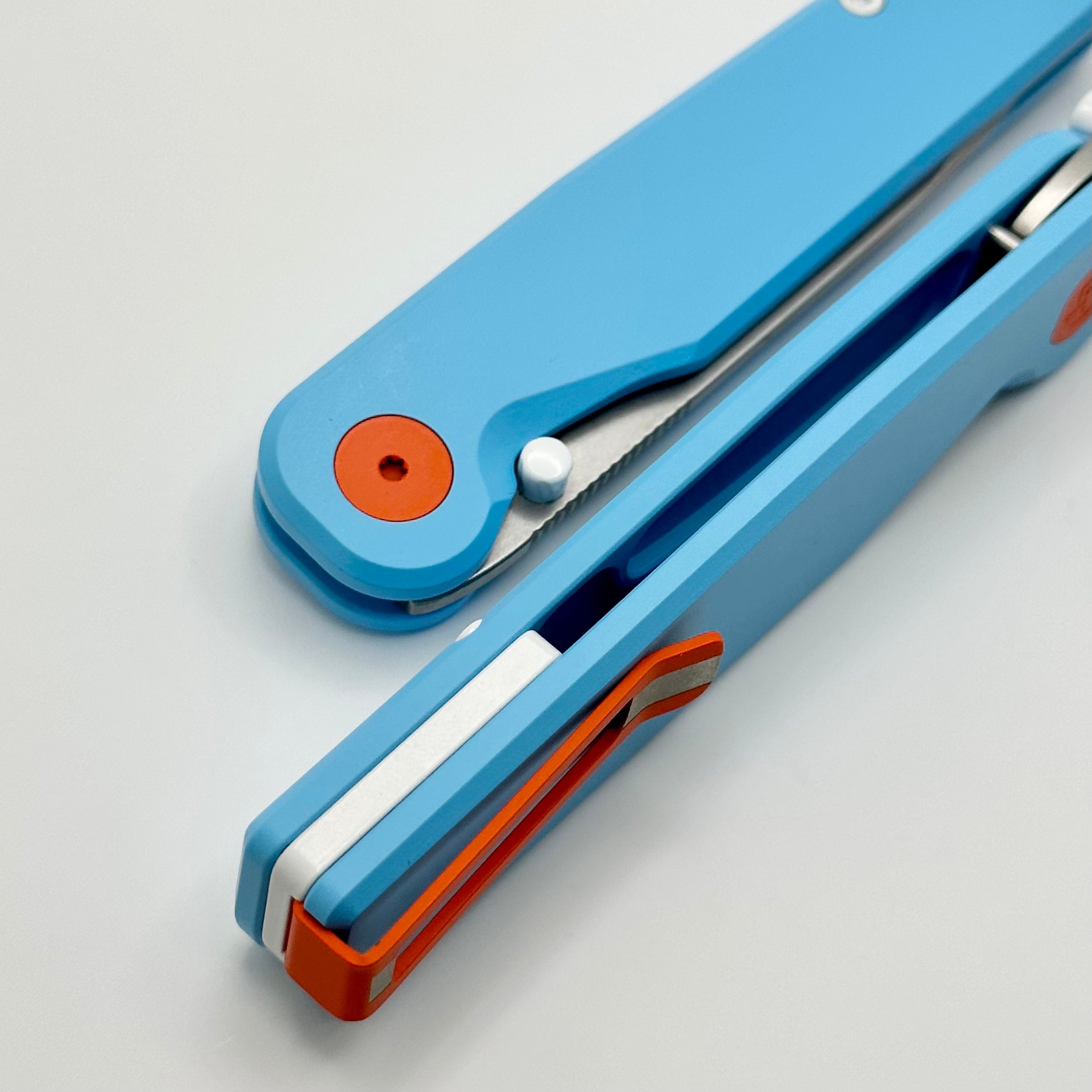 Premium Tactile Turn Rockwall Thumbstud Tanto GT - Limited Seasonal Edition