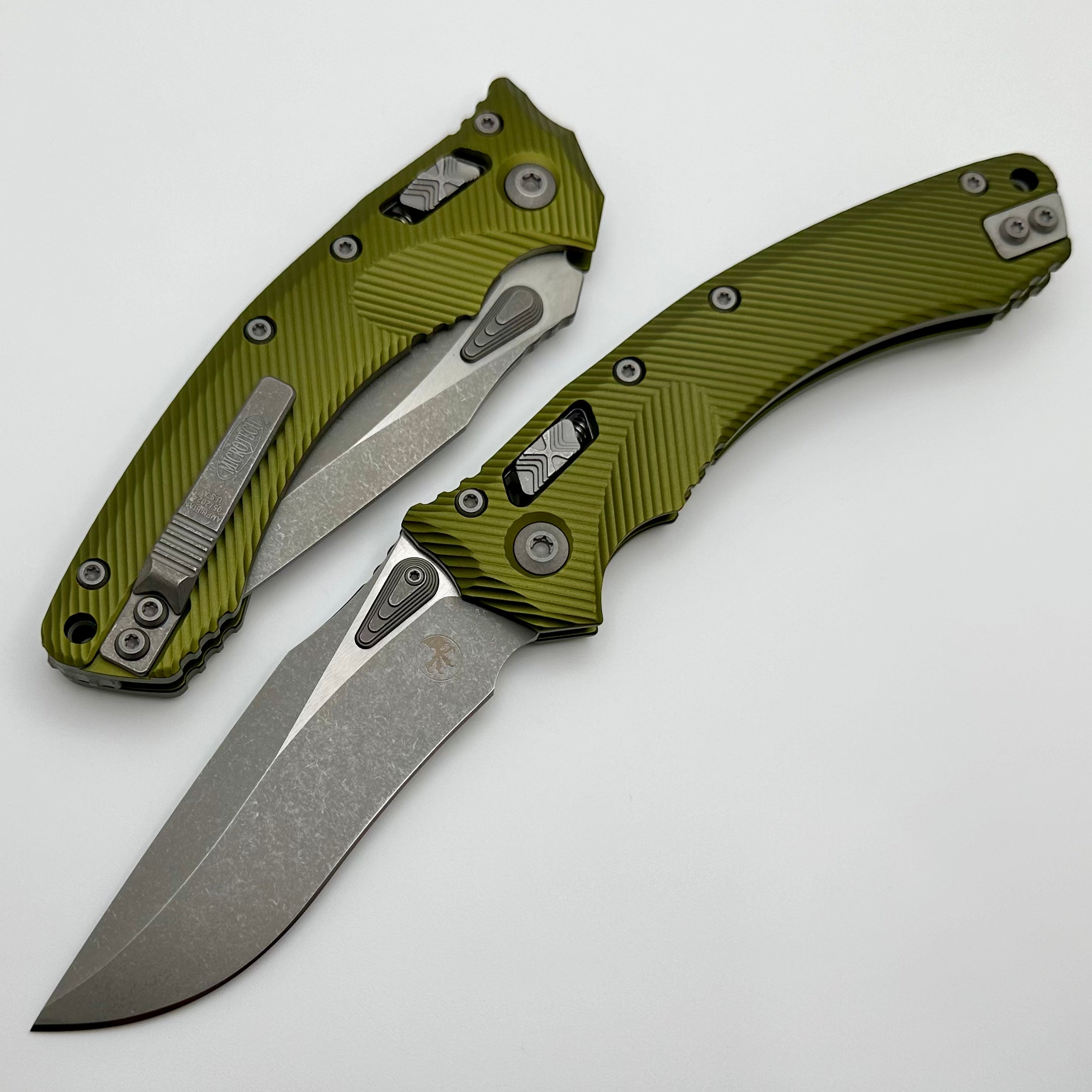 Microtech Amphibian RAM LOK Premium Tactical Knife - OD Green Fluted Aluminum & Apocalyptic M390MK Blade