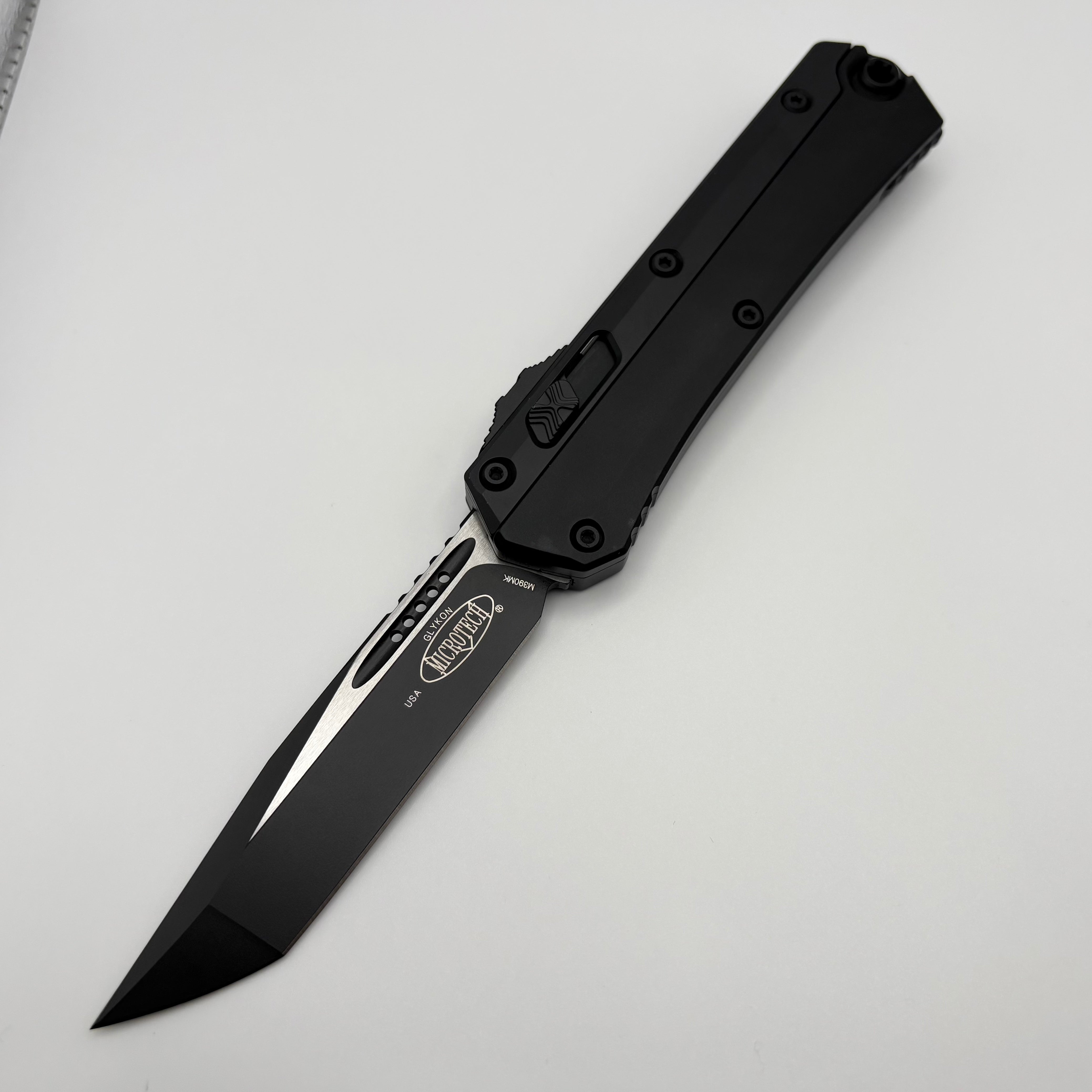 Premium Pre-Owned Microtech Glykon Black Tactical Tanto 185-1T - Ultimate Tactical Knife