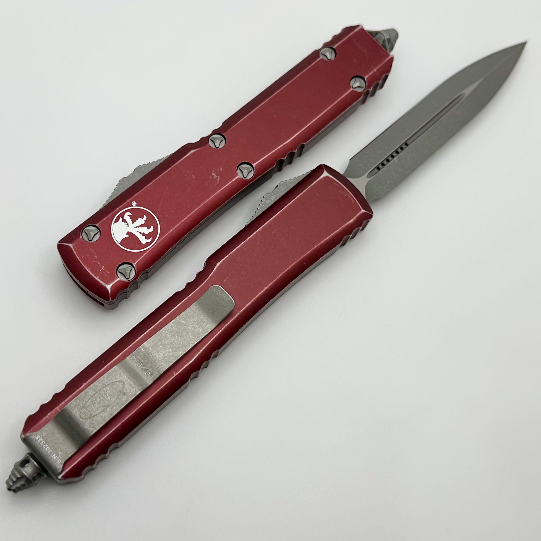 Premium Microtech Ultratech Double Edge Apocalyptic Knife - Distressed Merlot Edition