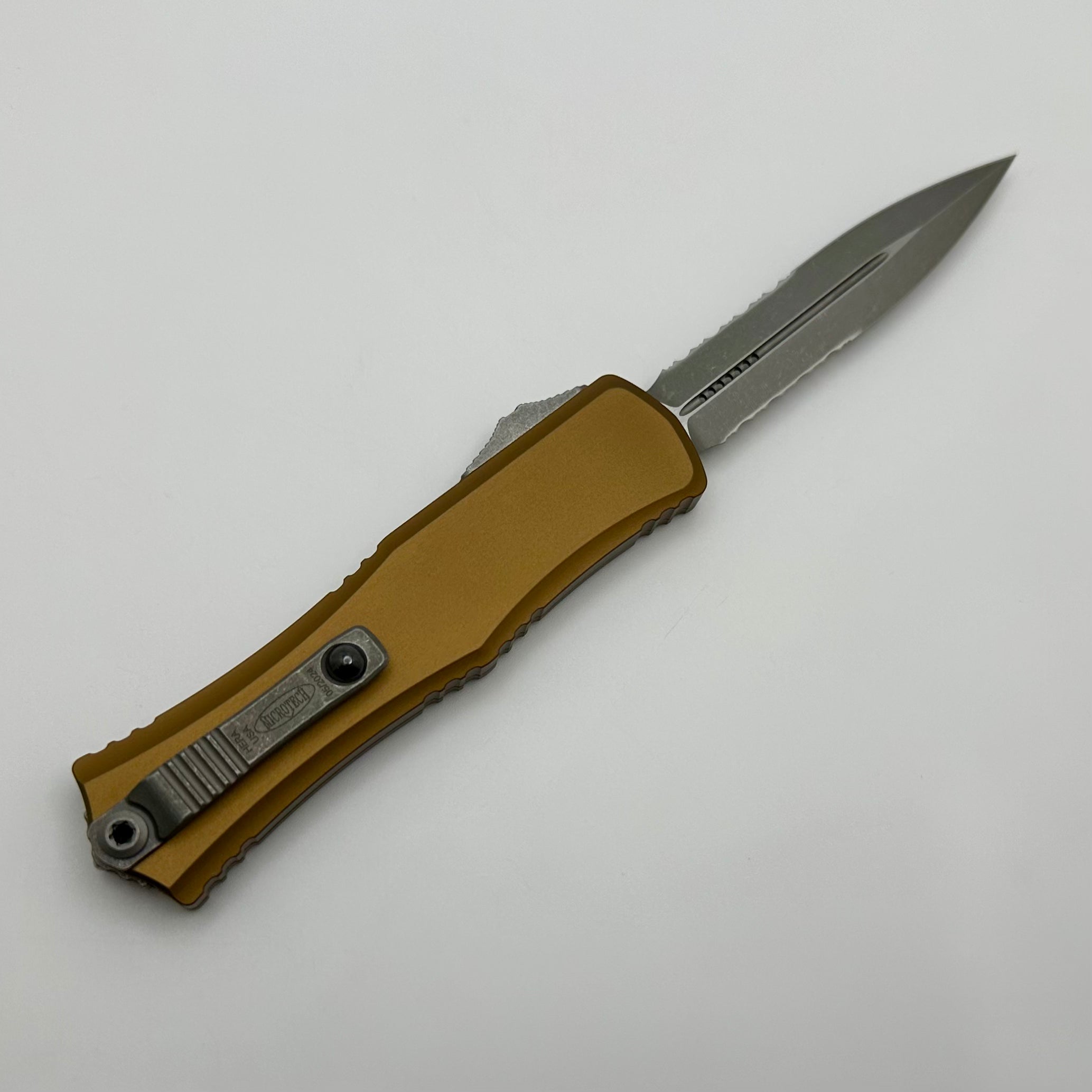 Microtech Premium Mini Hera Apocalyptic EDC Knife - M390MK Blade, Tan Handle