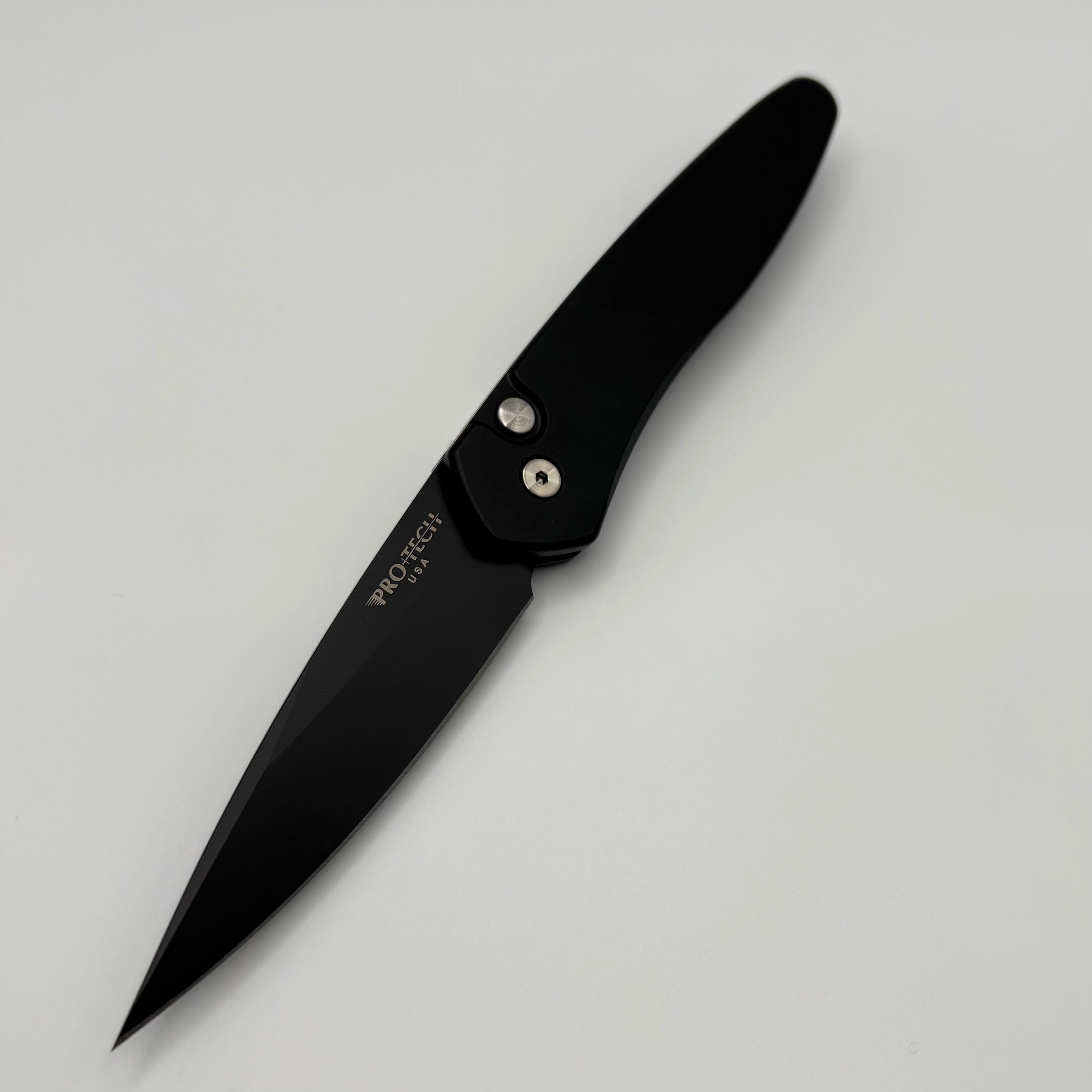 Premium Pre-Owned Pro-Tech Newport Knife - Black Handle & S35VN Blade