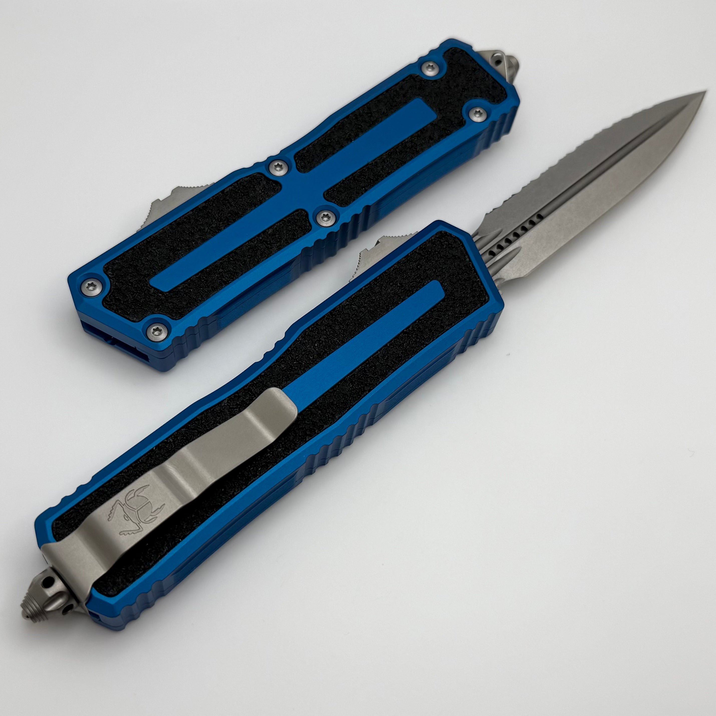 Microtech Scarab 2 Gen 3 D/E Stonewash Full Serrated Blue Handle - Ultimate Tactical Knife