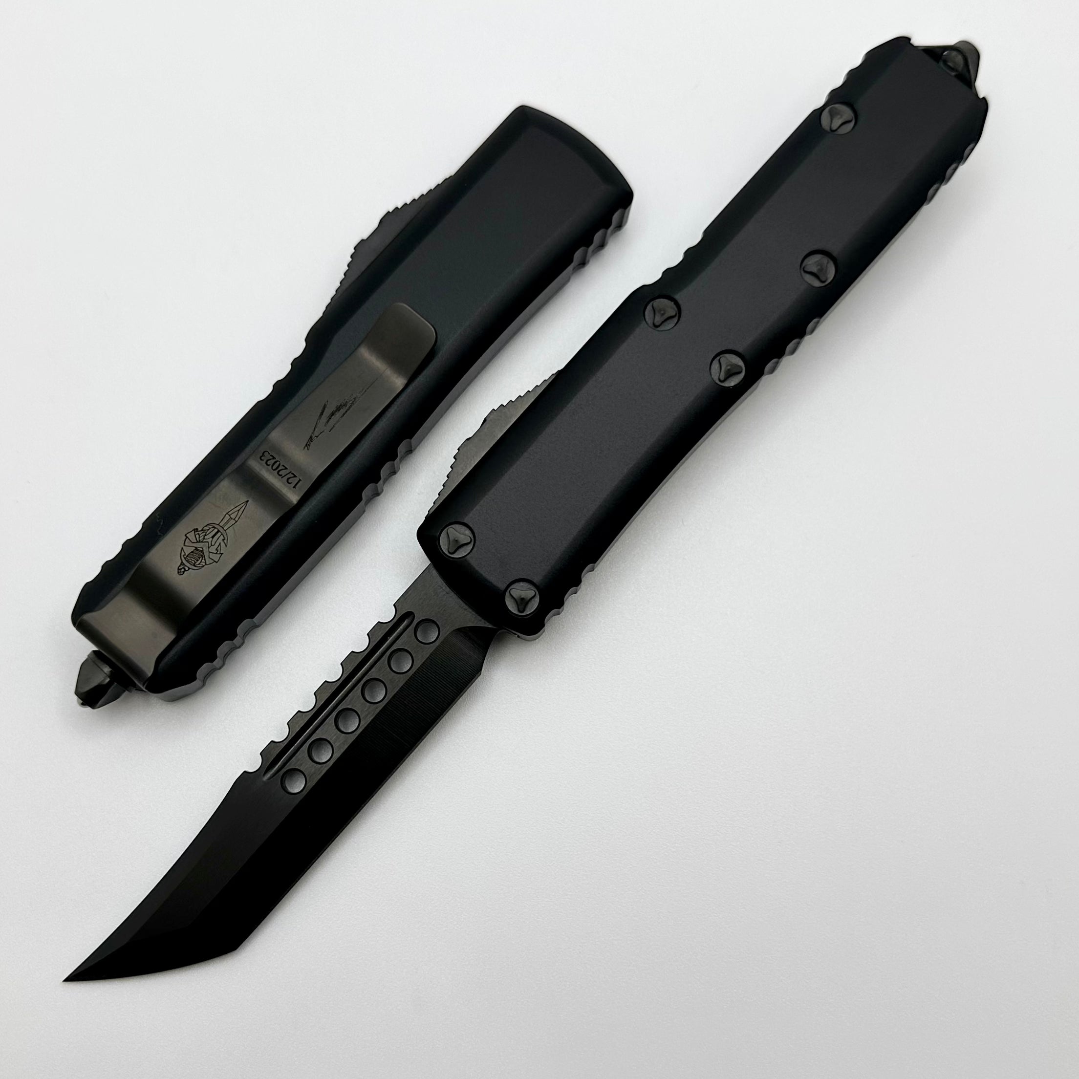 Microtech UTX-85 Hellhound Shadow Series - Premium EDC Knife with Magnacut Blade