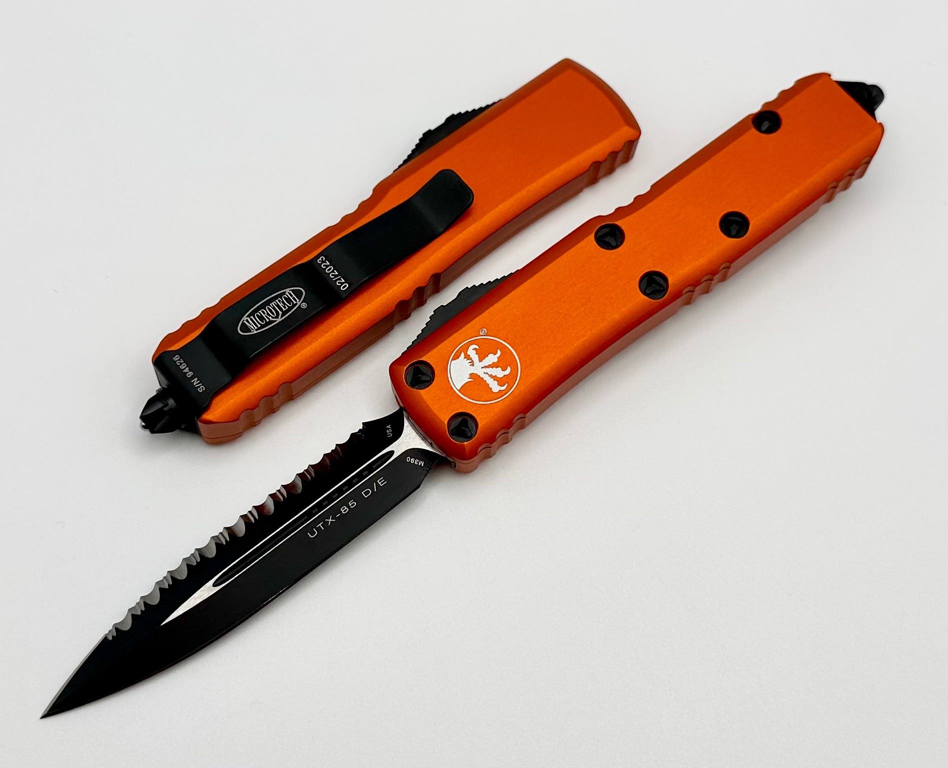 Microtech UTX-85 Double Edge Serrated EDC Knife - Black & Orange