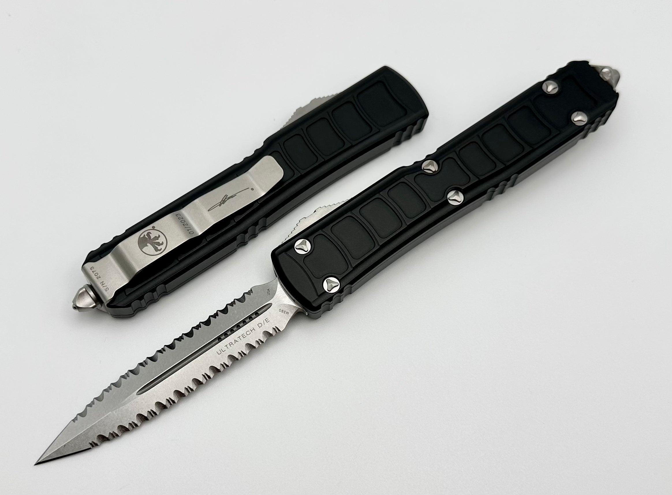 Microtech Ultratech II Premium Double Serrated Tactical Knife - Stonewash Finish