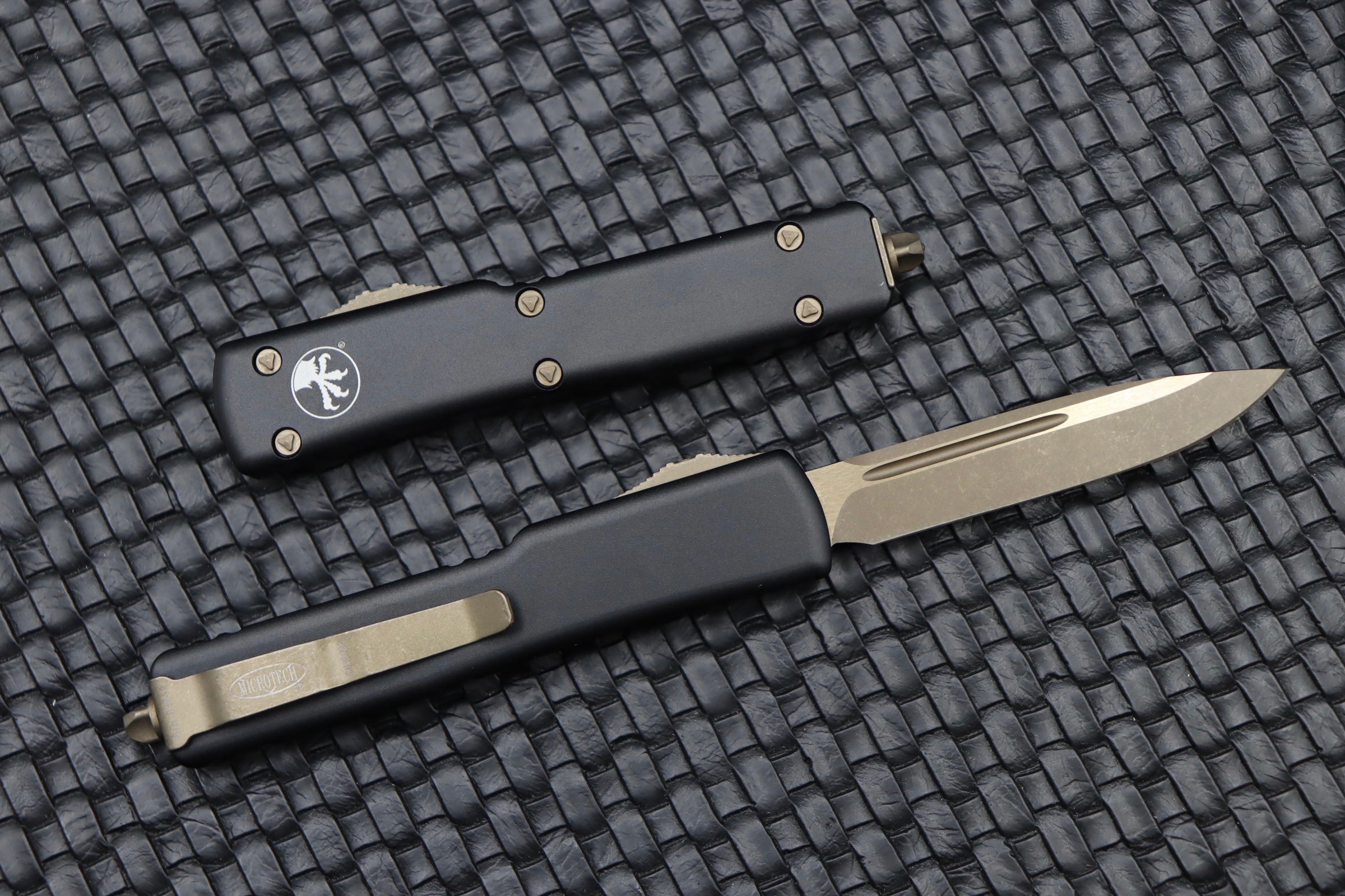 Microtech UTX-70 Single Edge Bronze Apocalyptic - Compact Precision Knife