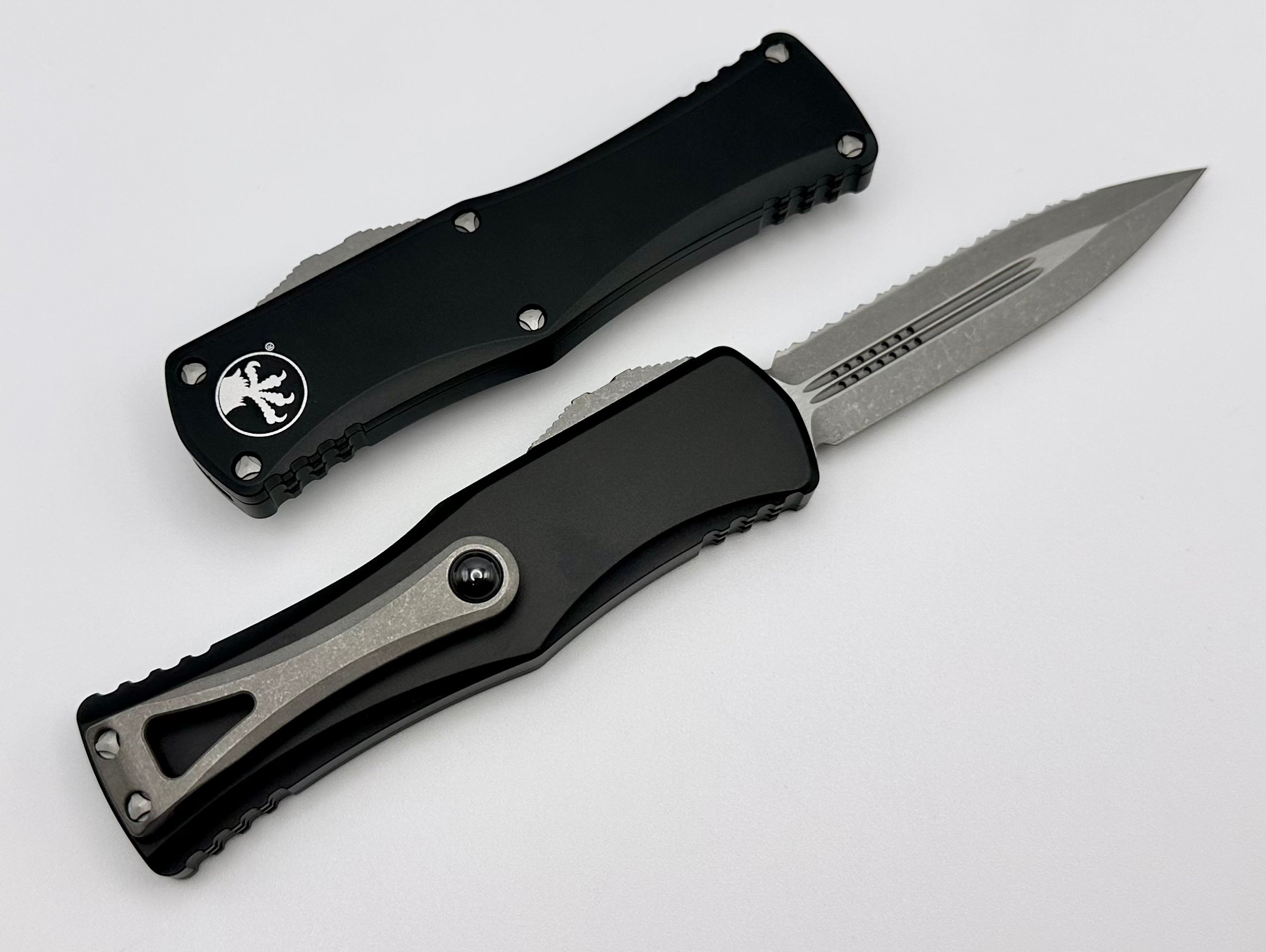 Microtech Hera Apocalyptic Full Serrated Tactical Knife - Ultimate Precision