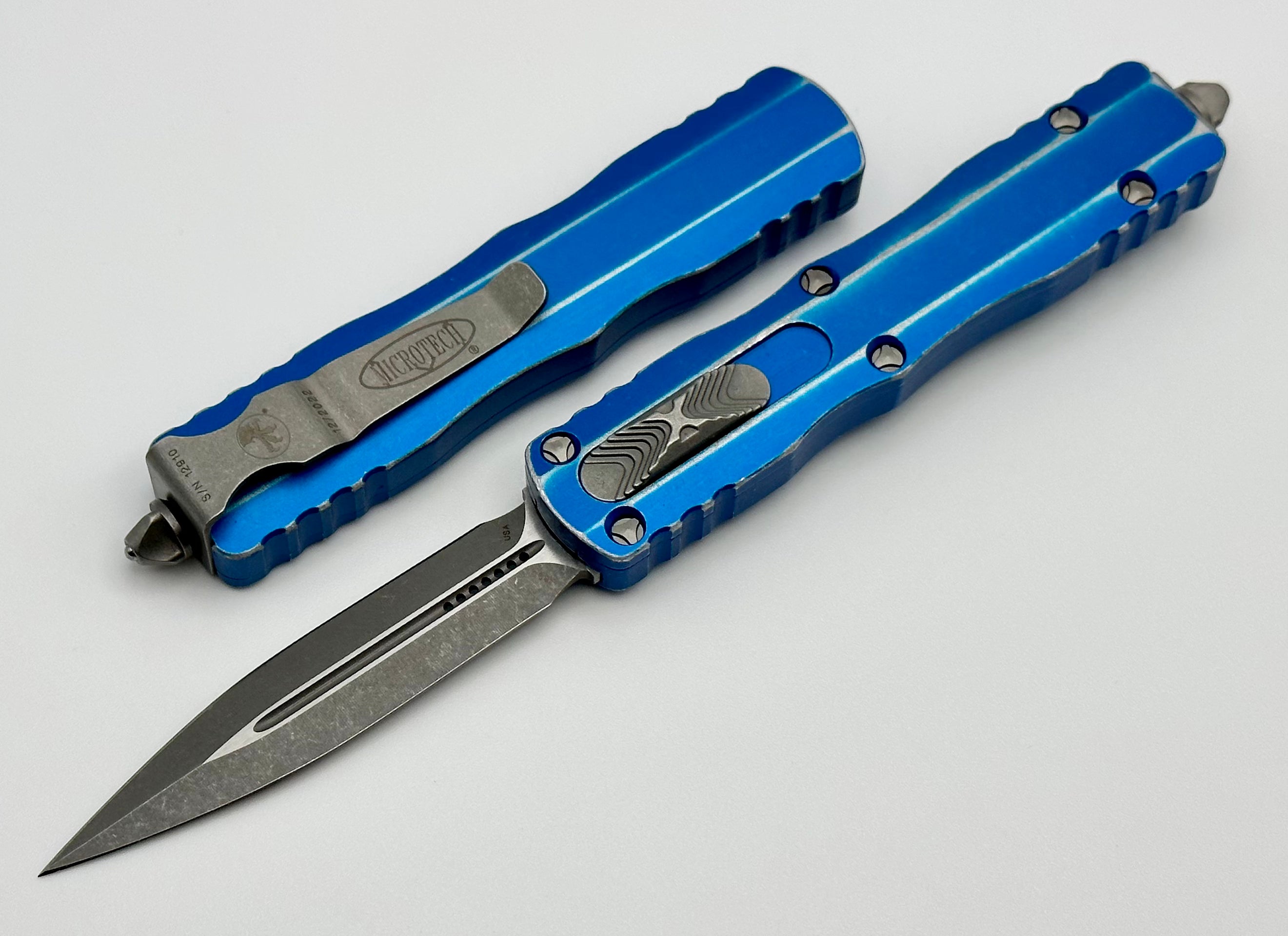 Microtech Dirac D/E Apocalyptic Ultimate Tactical Knife - Distressed Blue