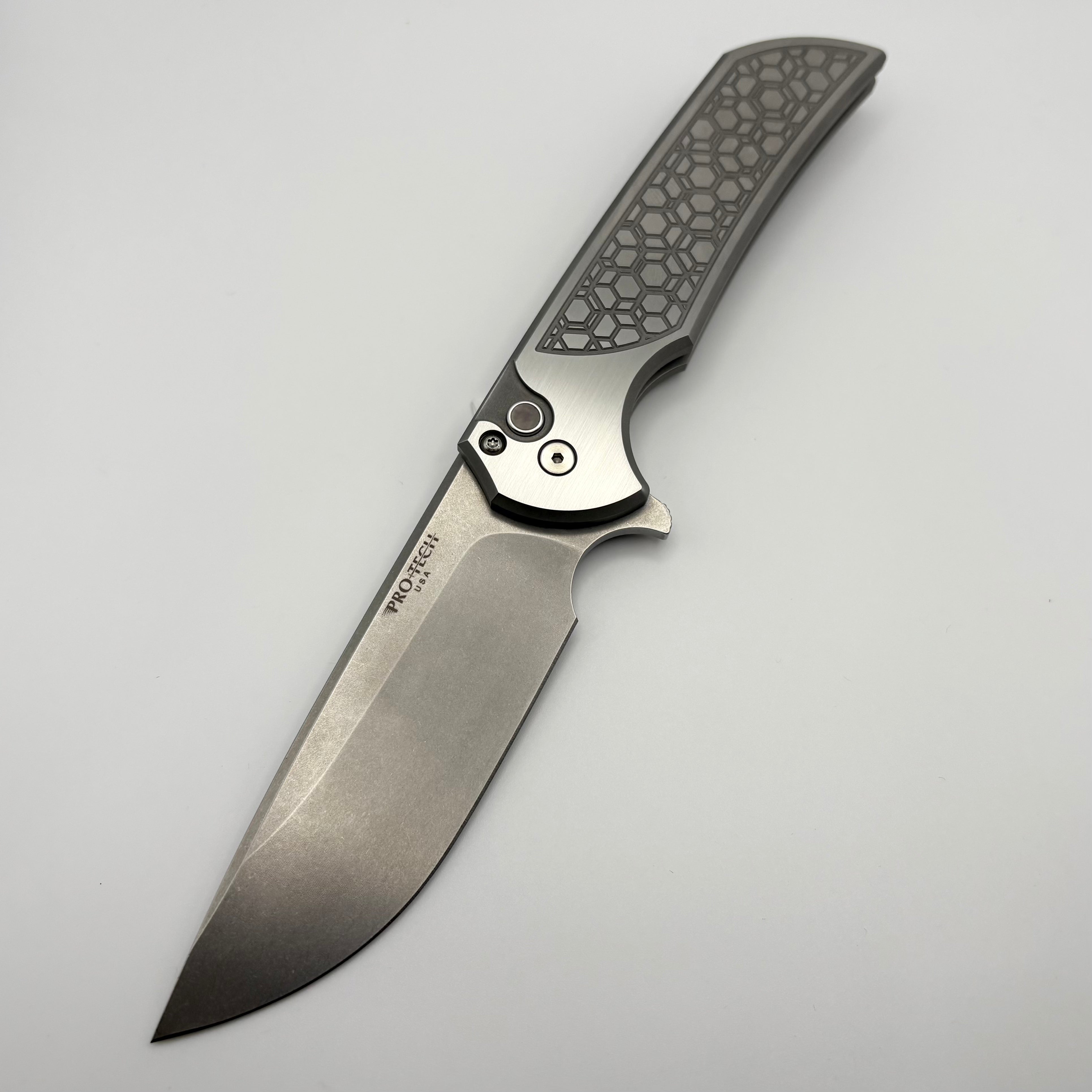 Pre-Owned Pro-Tech Mordax Custom Knife - Stainless Gridlock Handle & Stonewash MagnaCut Blade