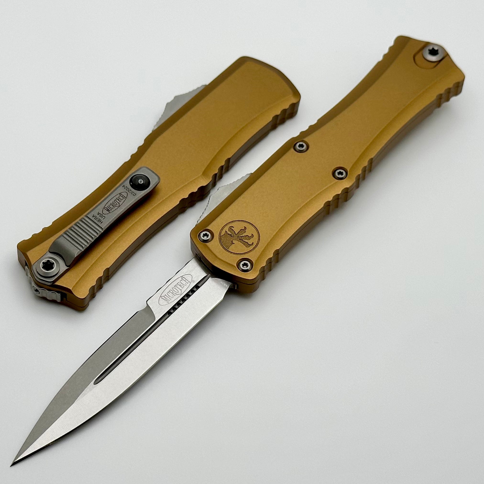 Microtech Premium Mini Hera OTF Knife - Stonewash Bayonet with M390MK Steel & Tan Handle