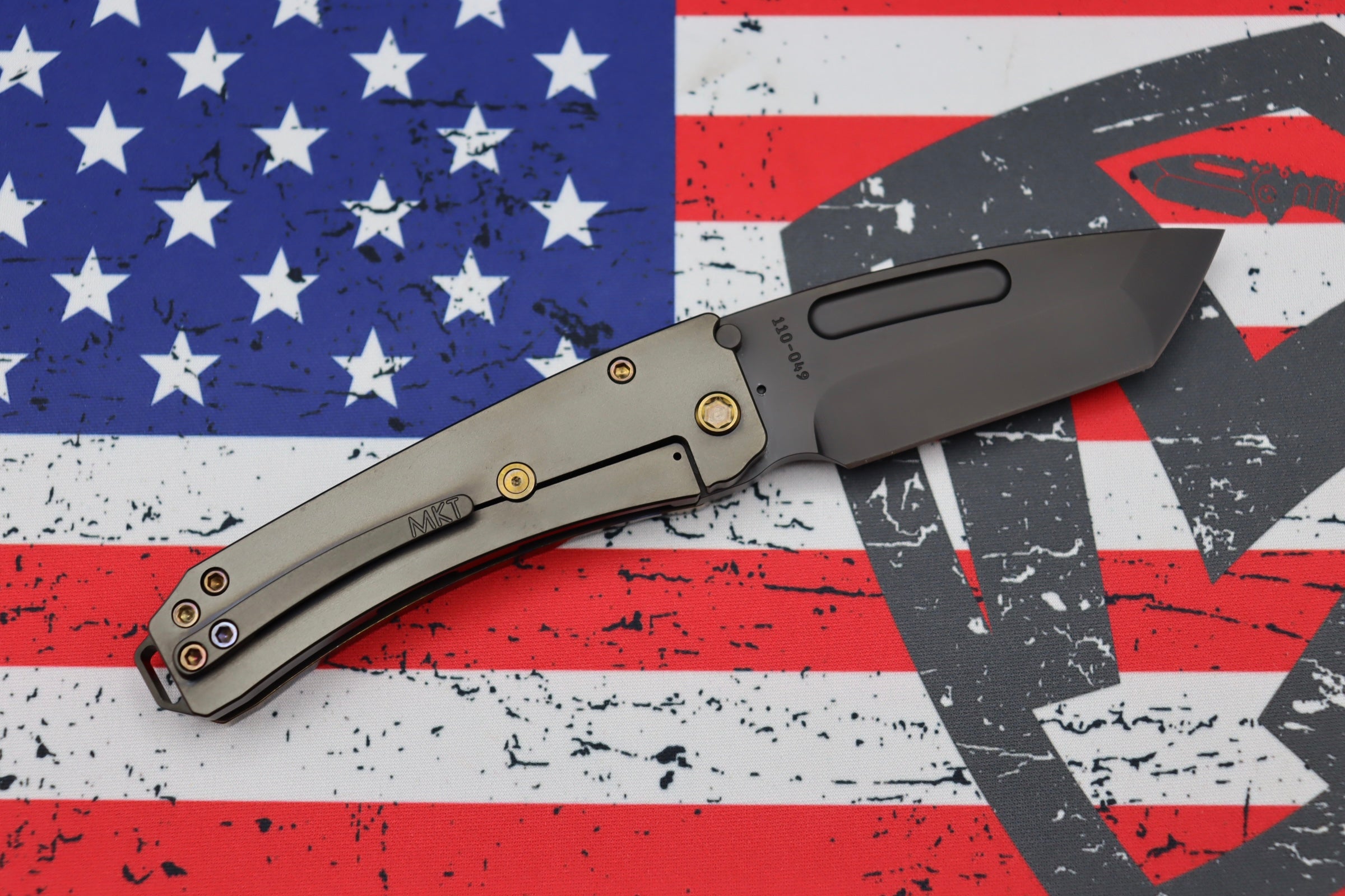 Medford Midi Marauder S35 Drop Point Knife - Premium PVD Finish & Tsunami Handle