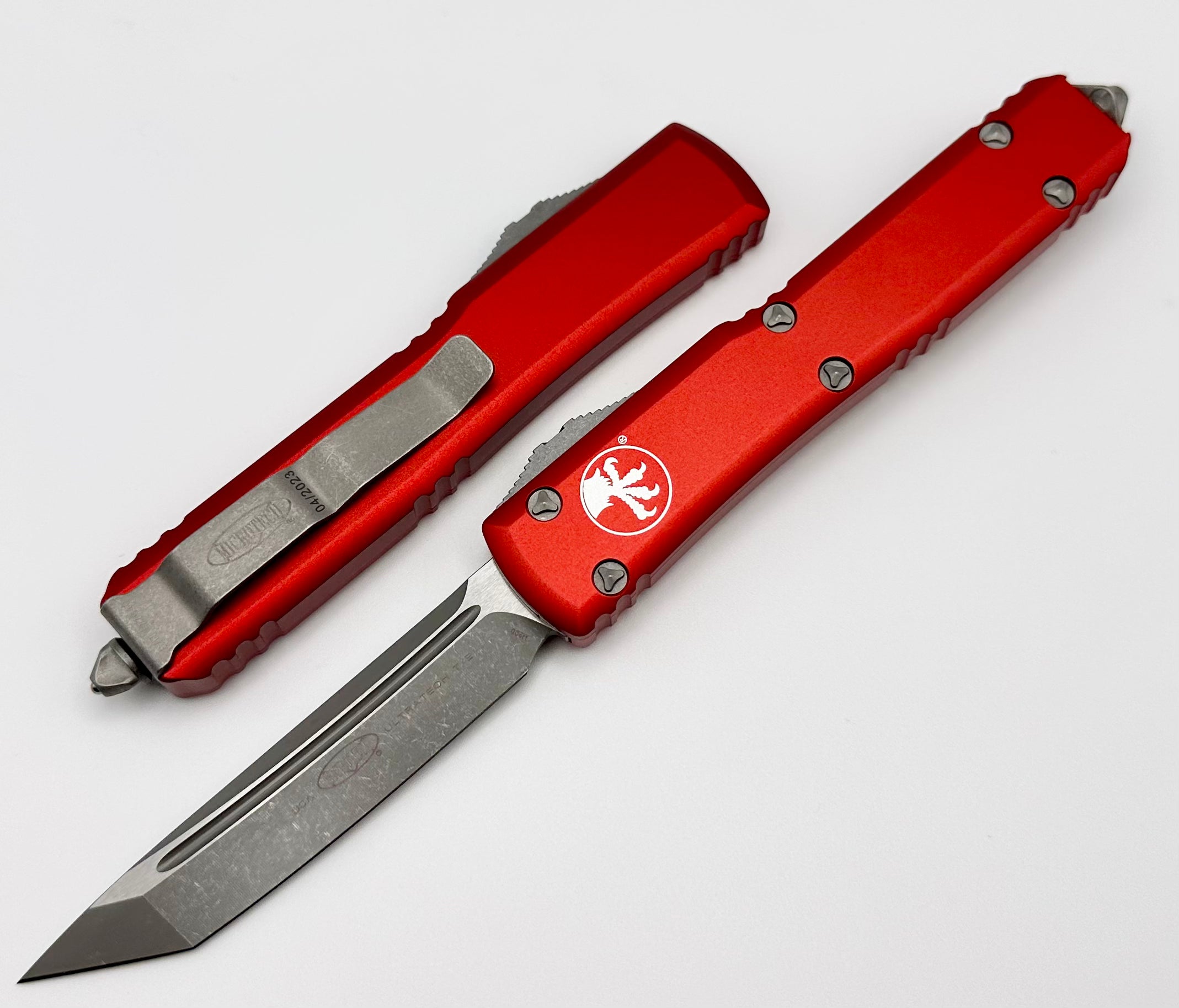 Microtech Ultratech Tanto Apocalyptic Standard & Red 123-10APRD - Premium Tactical OTF Knife