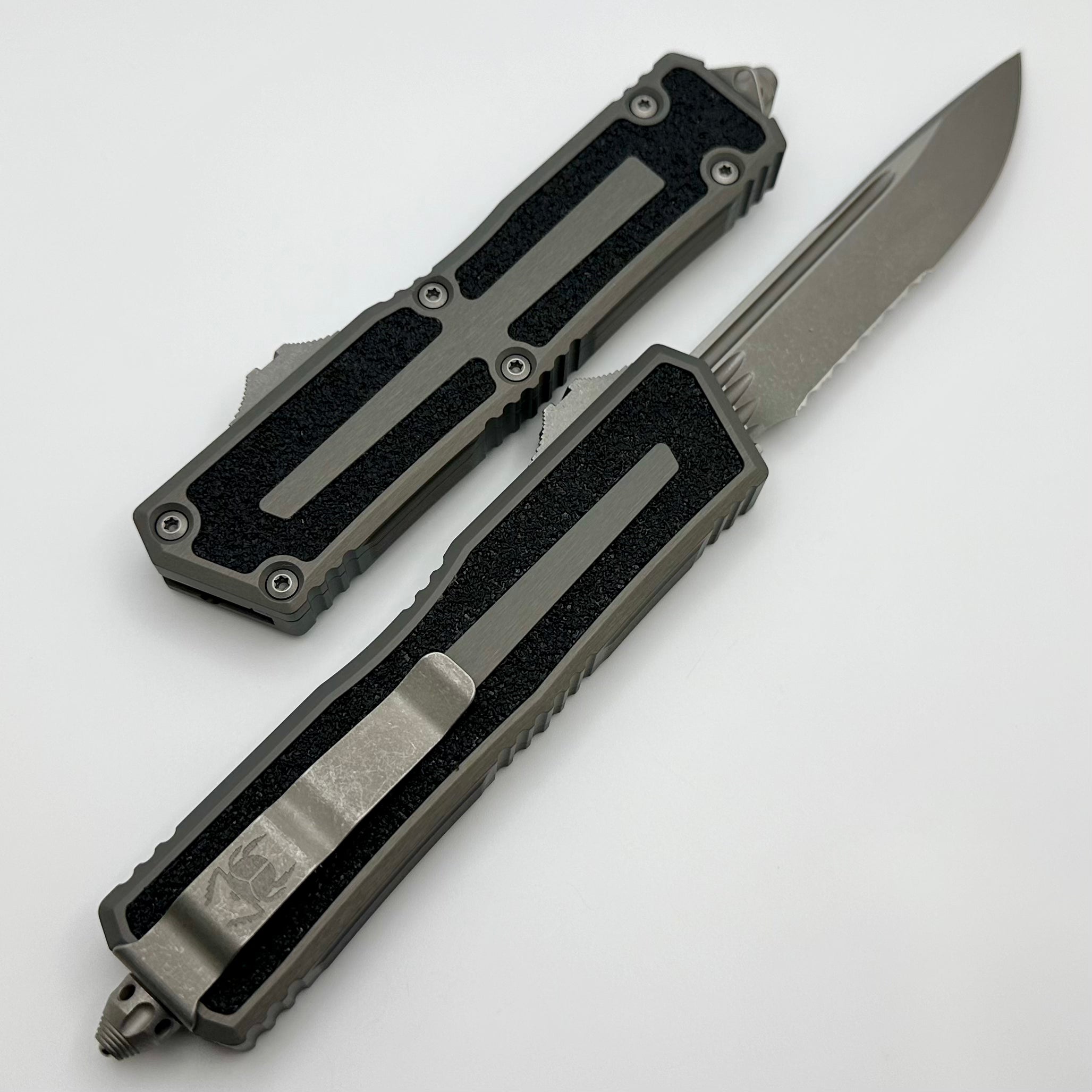 Microtech Scarab 2 Gen 3 Premium OTF Knife - Natural Clear, Partial Serrated, Apocalyptic Finish