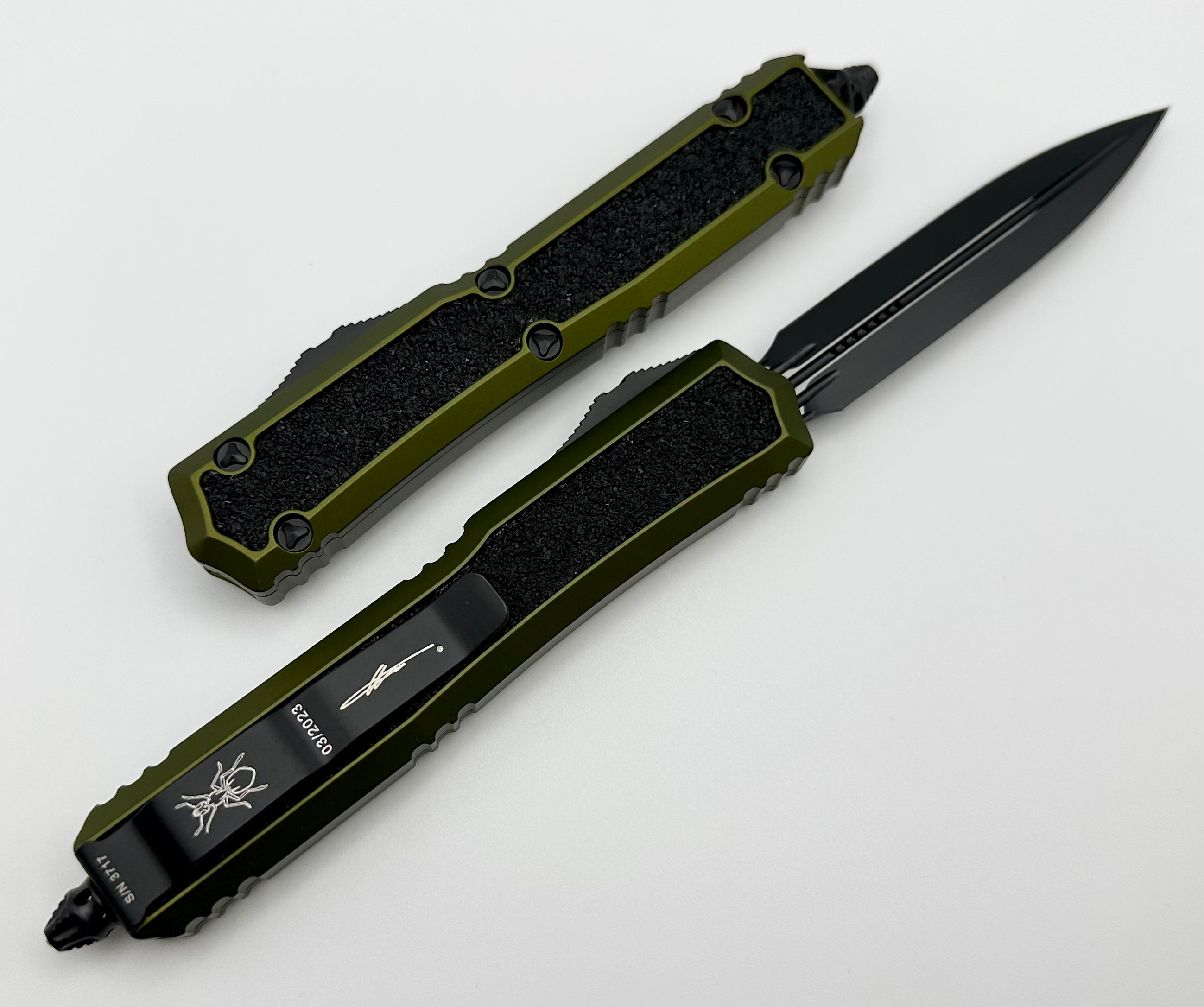 Premium Microtech Makora Tactical Knife - OD Green & Black Double Edge