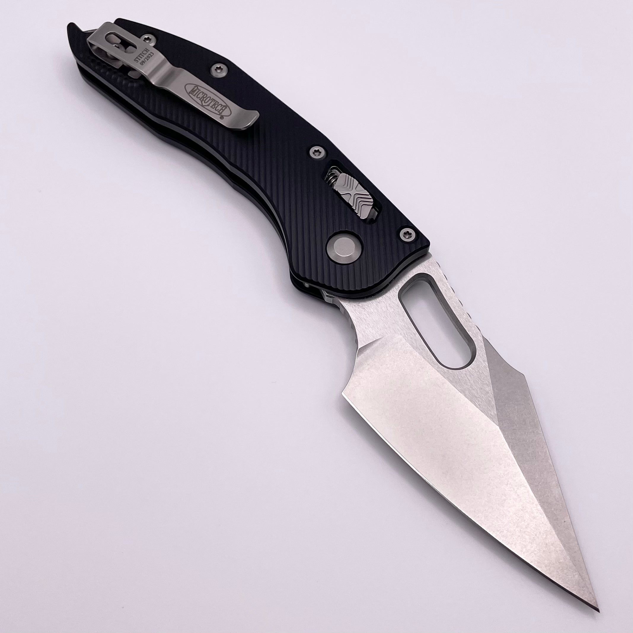 Microtech Stitch RAM LOK Manual Knife - Premium Black Aluminum & M390MK Blade